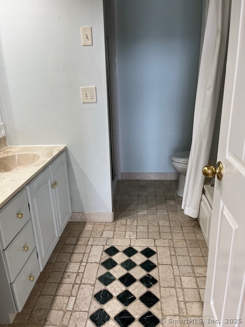 Bridgeport, Connecticut, 06605, United States, 2 Bedrooms Bedrooms, ,3 BathroomsBathrooms,Residential,For Sale,1903371