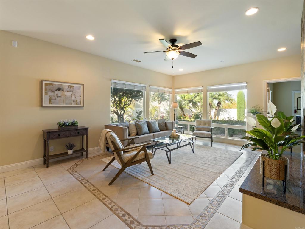 Vista, California, 92084, United States, 5 Bedrooms Bedrooms, ,4 BathroomsBathrooms,Residential,For Sale,1805351