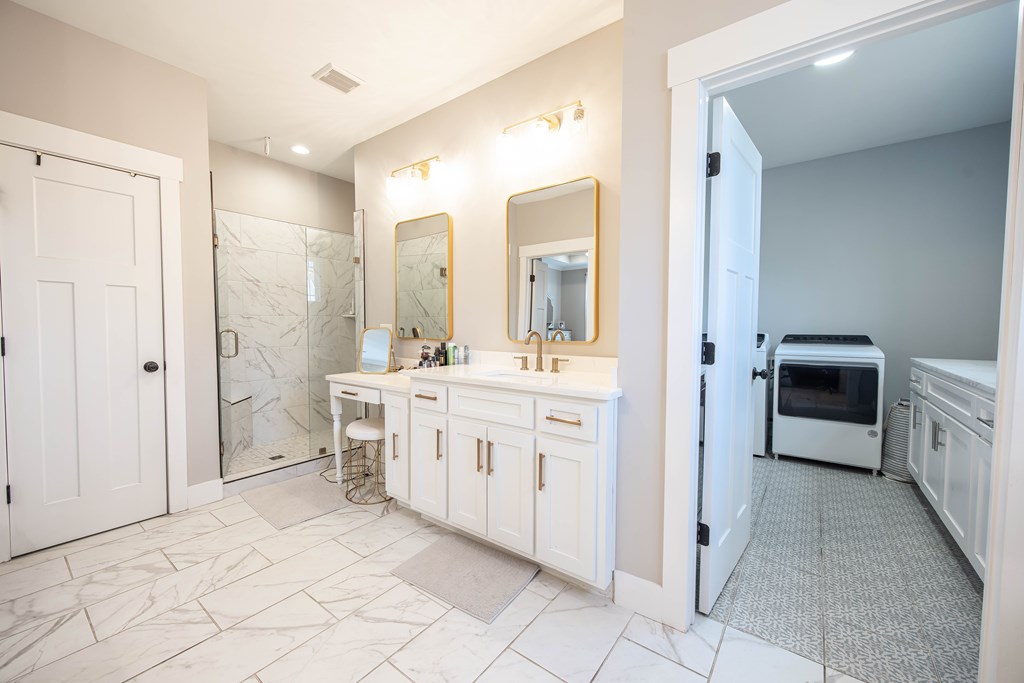 Columbus, Georgia, 31909, United States, 4 Bedrooms Bedrooms, ,3 BathroomsBathrooms,Residential,For Sale,1911024