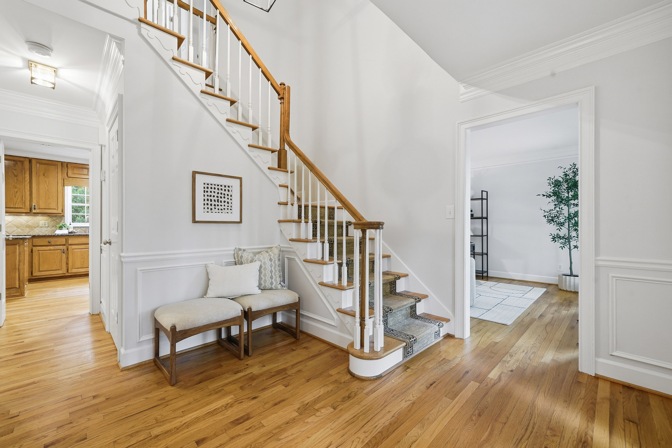  Tucked Into a Cul-de-Sac in Johns Creek’s Sought-After Glastonberry Neighborhood - 物件實景