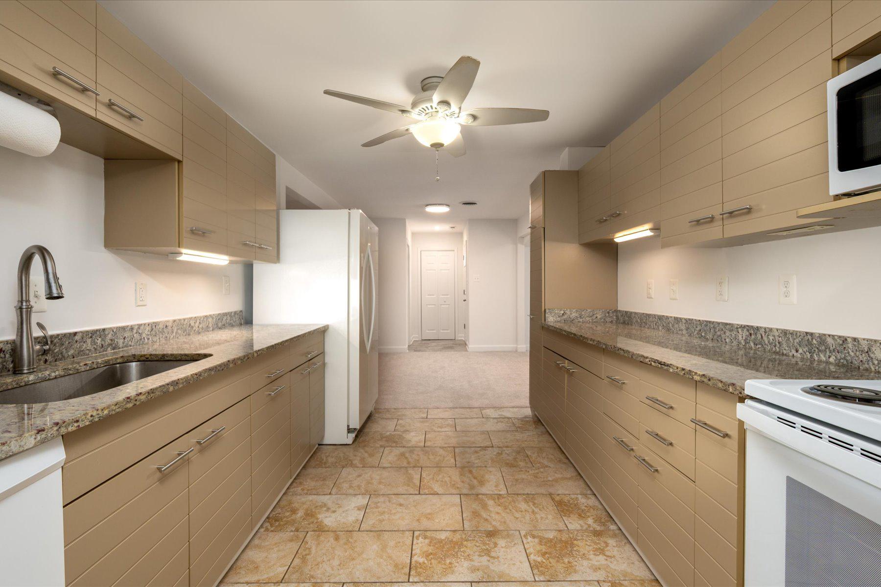  851 Selby Boulevard, Edgewater, MD, 21037 - 物件實景
