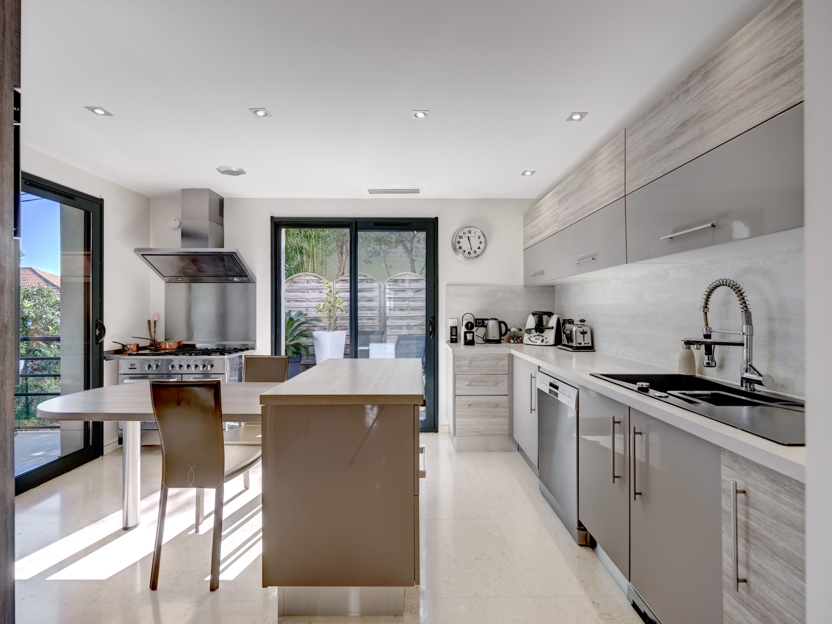  Cannes Petit Juas, contemporary villa for sale, 177 sqm, 5 bedrooms, apartment … - 物件實景