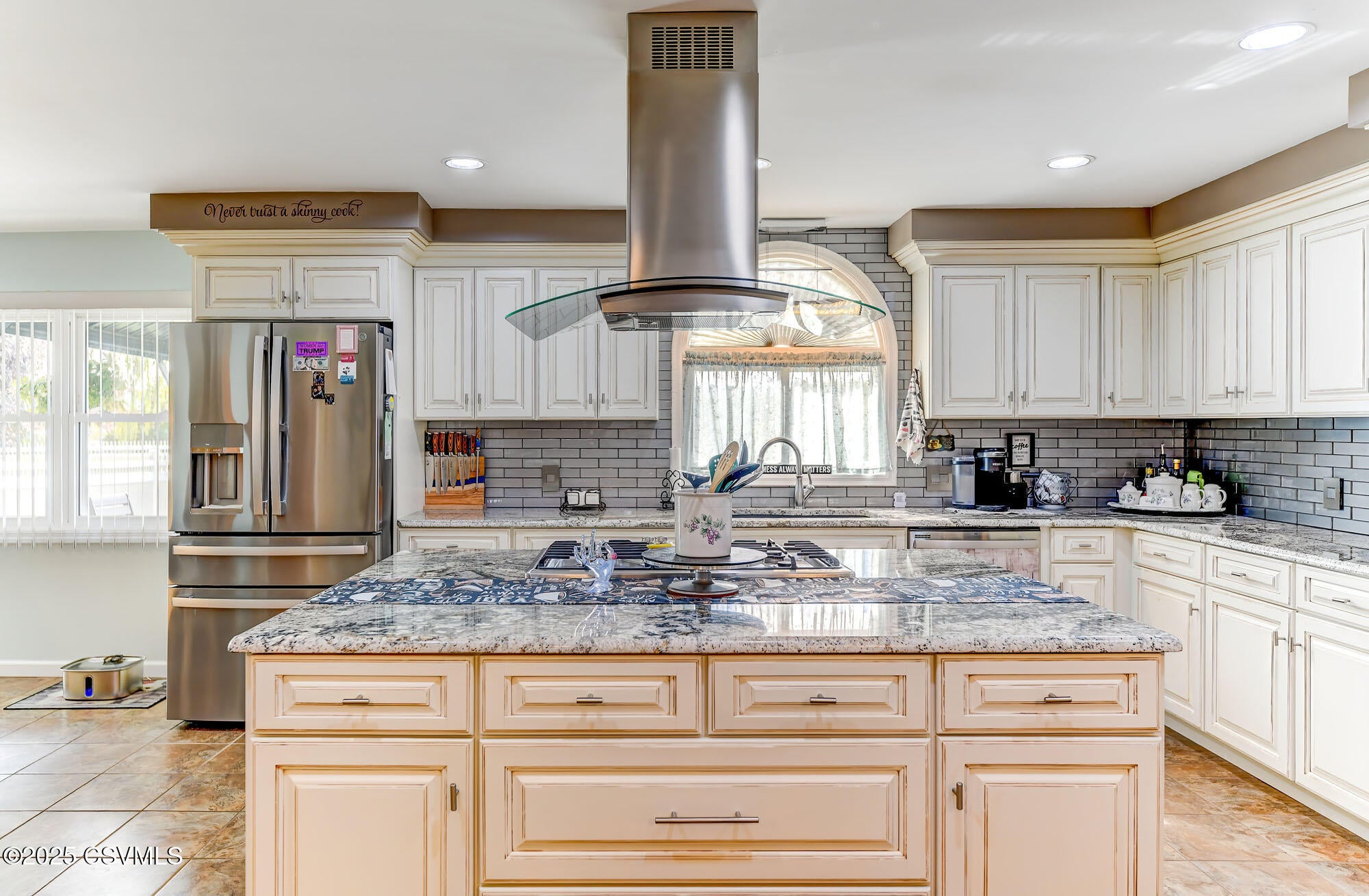 Berwick, Pennsylvania, 18603, United States, 4 Bedrooms Bedrooms, ,3 BathroomsBathrooms,Residential,For Sale,1979458