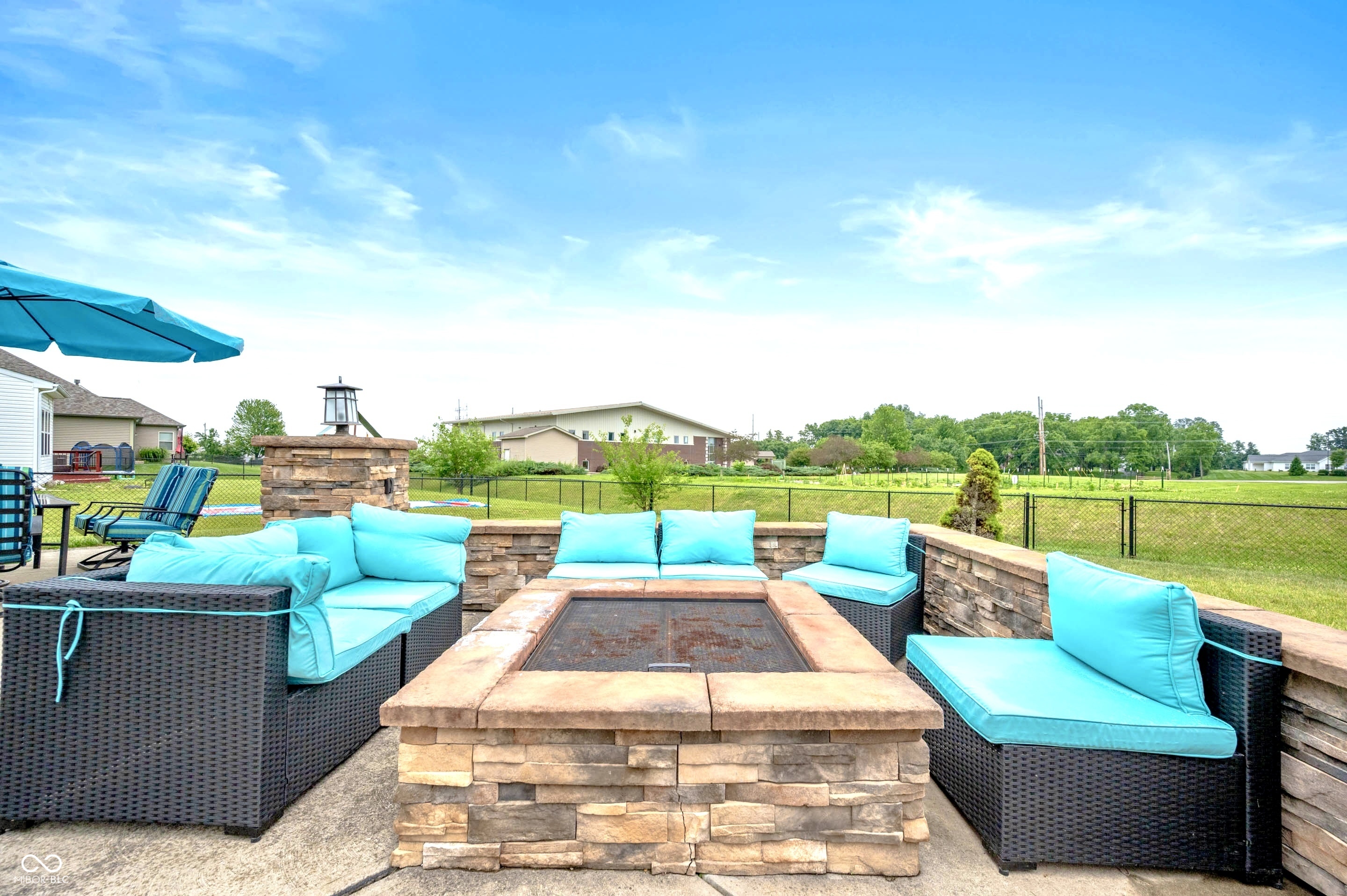 Greenwood, Indiana, 46143, United States, 5 Bedrooms Bedrooms, ,4 BathroomsBathrooms,Residential,For Sale,1930714