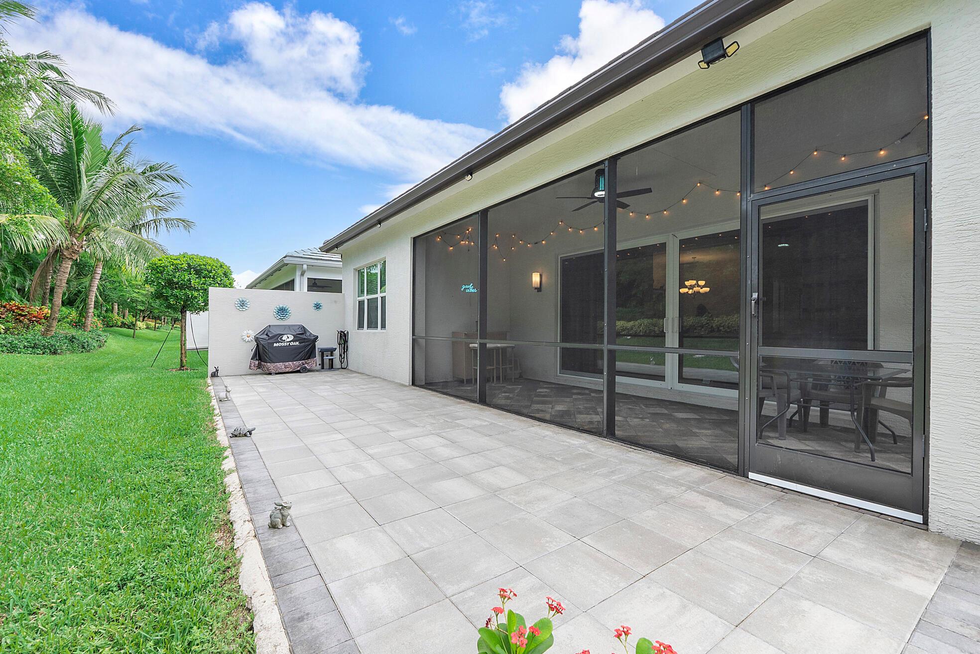 Boynton Beach, Florida, 33473, United States, 2 Bedrooms Bedrooms, ,2 BathroomsBathrooms,Residential,For Sale,1900739