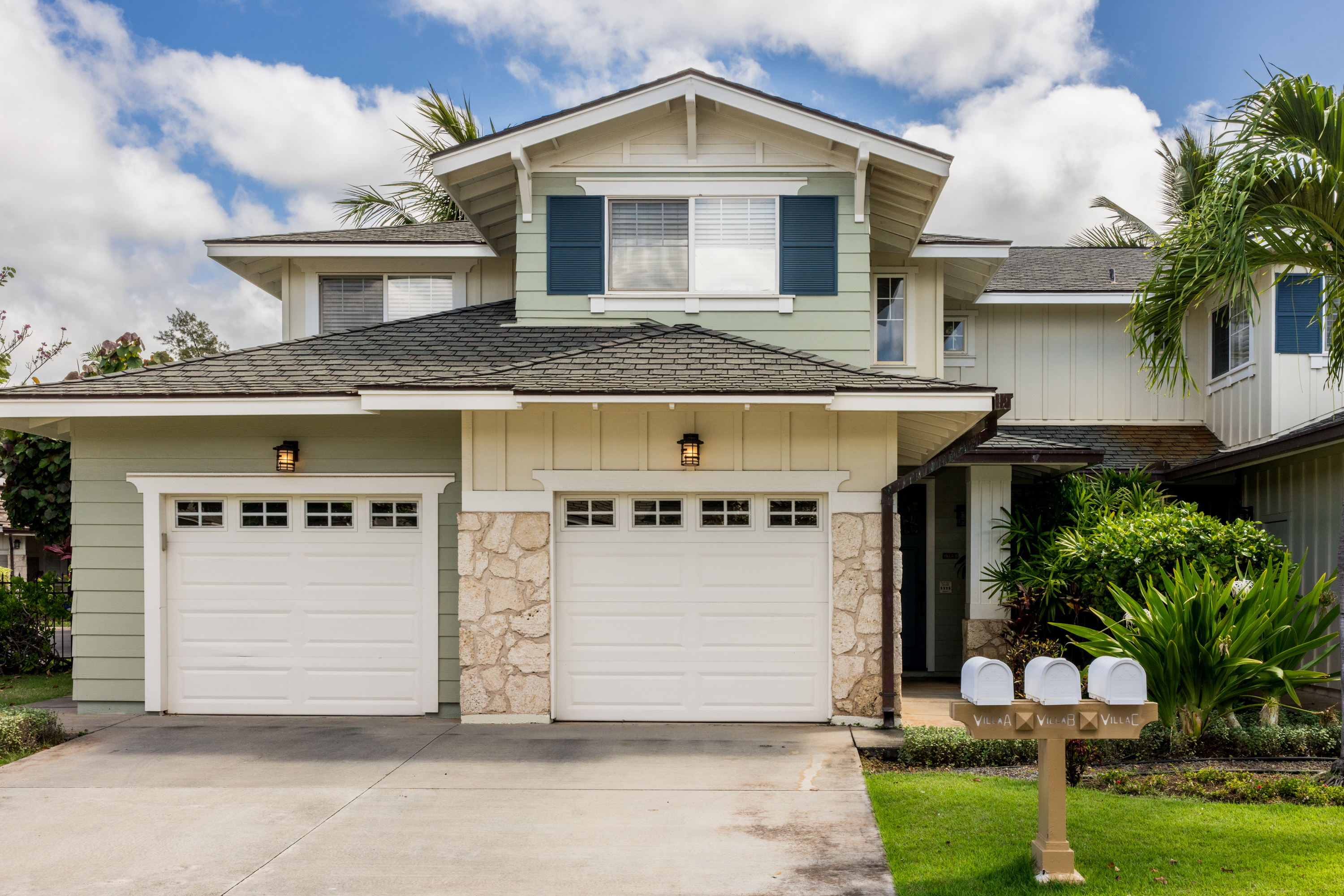 Kapolei, Hawaii, 96707, United States, 3 Bedrooms Bedrooms, ,2 BathroomsBathrooms,Residential,For Sale,2048941
