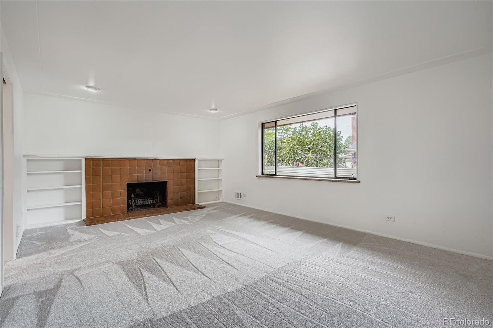 Wheat Ridge, Colorado, 80033, United States, 4 Bedrooms Bedrooms, ,2 BathroomsBathrooms,Residential,For Sale,1906302