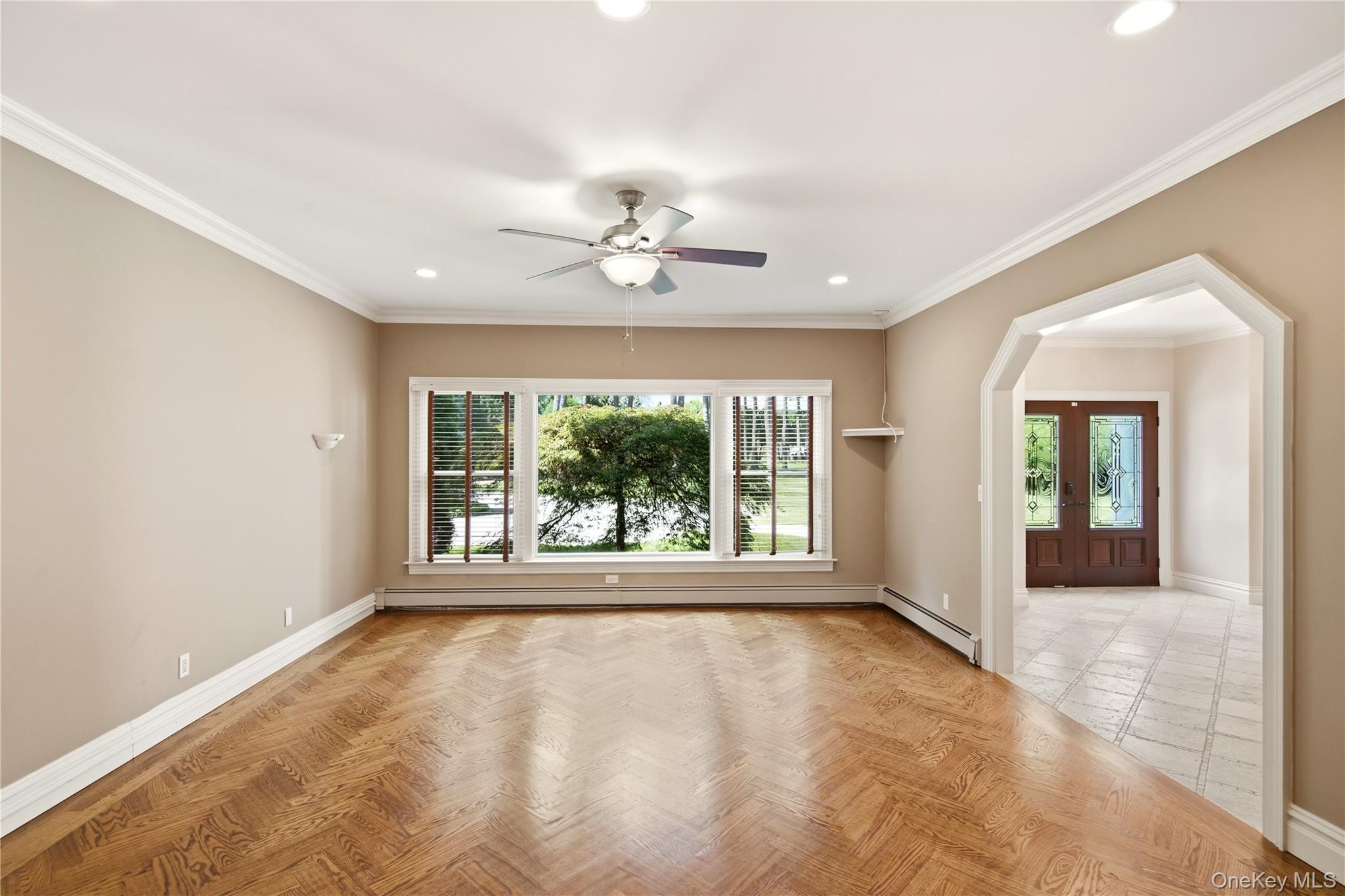  6 Lighthouse Point, Lloyd Harbor, NY, 11743 - 物件實景