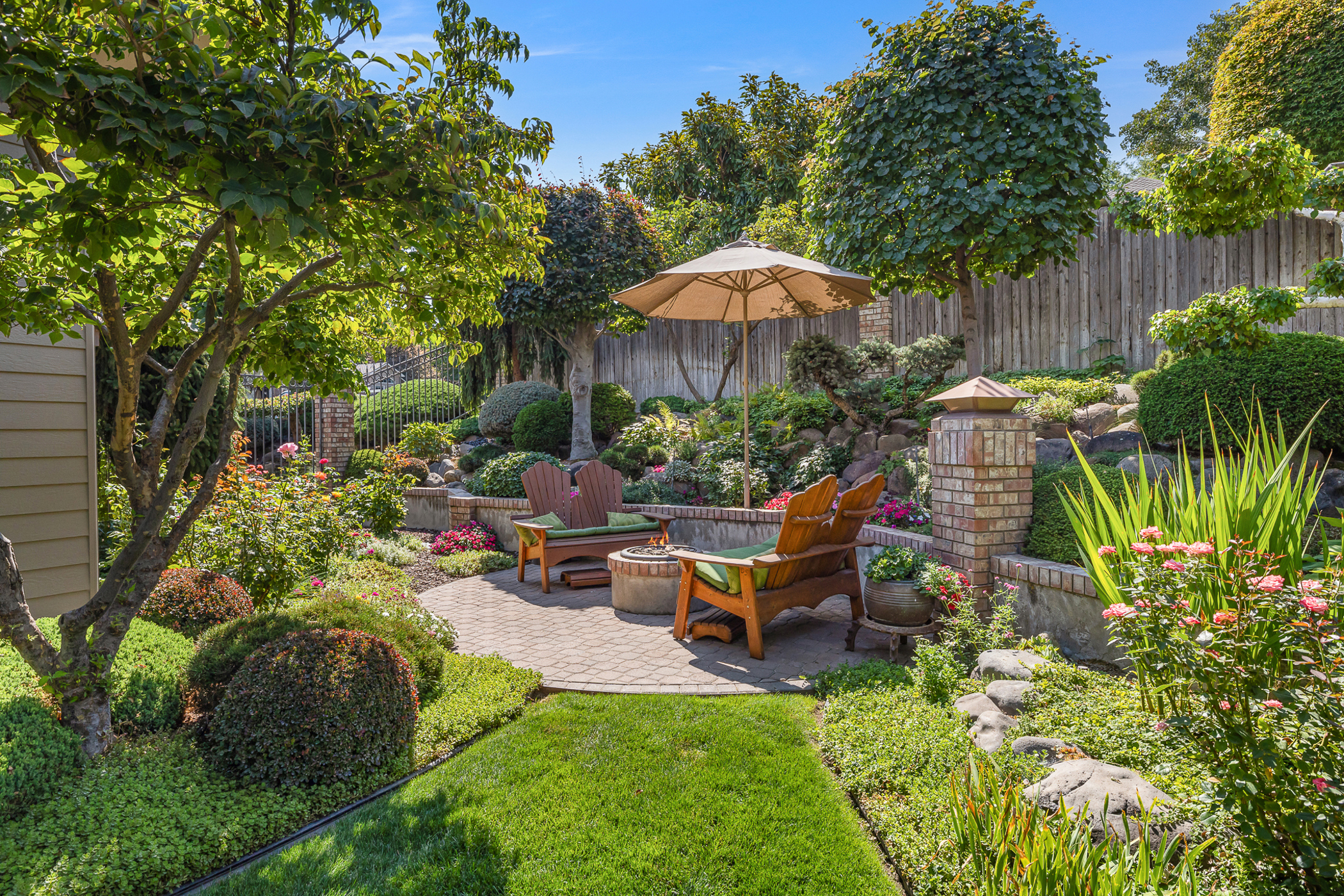  A backyard paradise only time can create - 物件實景