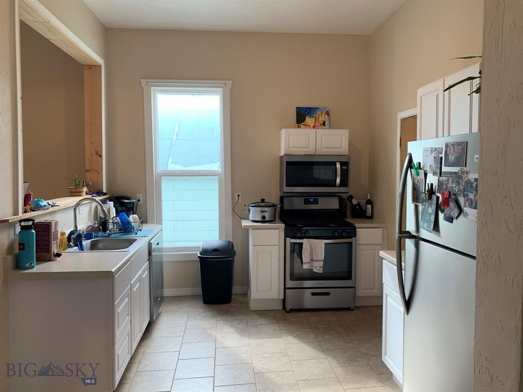 Butte, Montana, 59701, United States, 10 Bedrooms Bedrooms, ,6 BathroomsBathrooms,Residential,For Sale,2002486