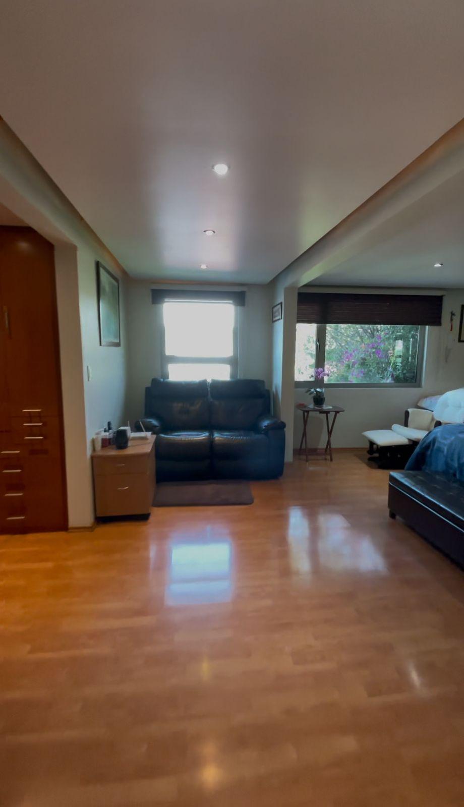 Metepec, Estado de méxico, 52169, Mexico, 5 Bedrooms Bedrooms, ,2 BathroomsBathrooms,Residential,For Sale,1804093