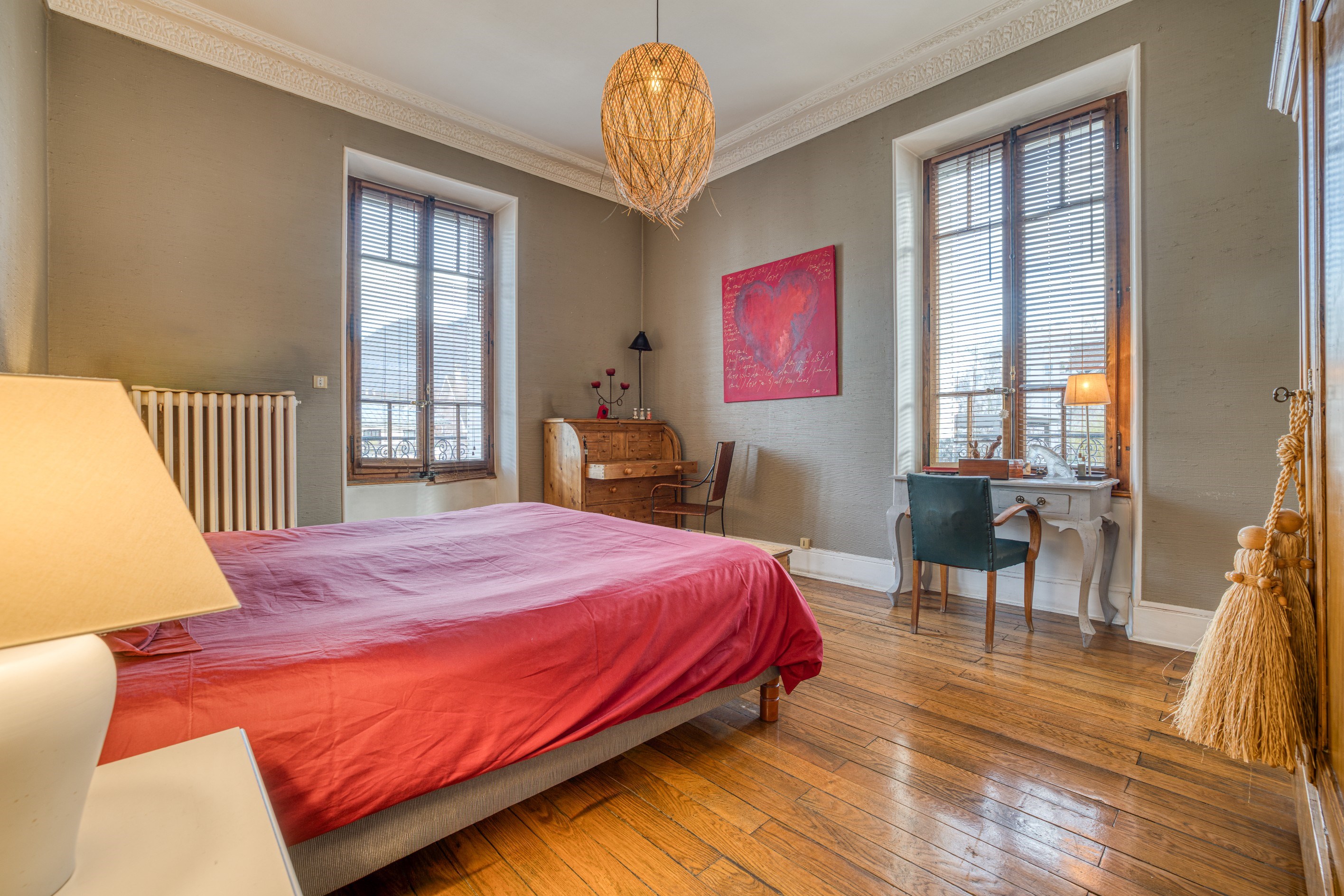  ANNECY - CLOSE TO THE CITY CENTRE AND LAKE - 127 m² BOURGEOIS APARTMENT - 物件實景