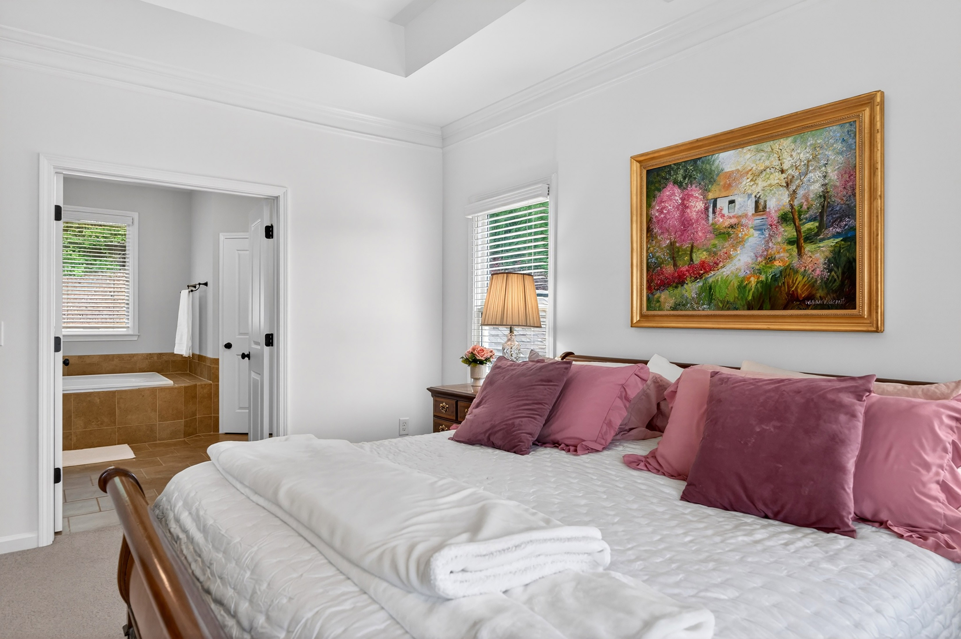  Perfect Opportunity to Enjoy Both Comfort and Lifestyle in a Private Setting - 物件實景