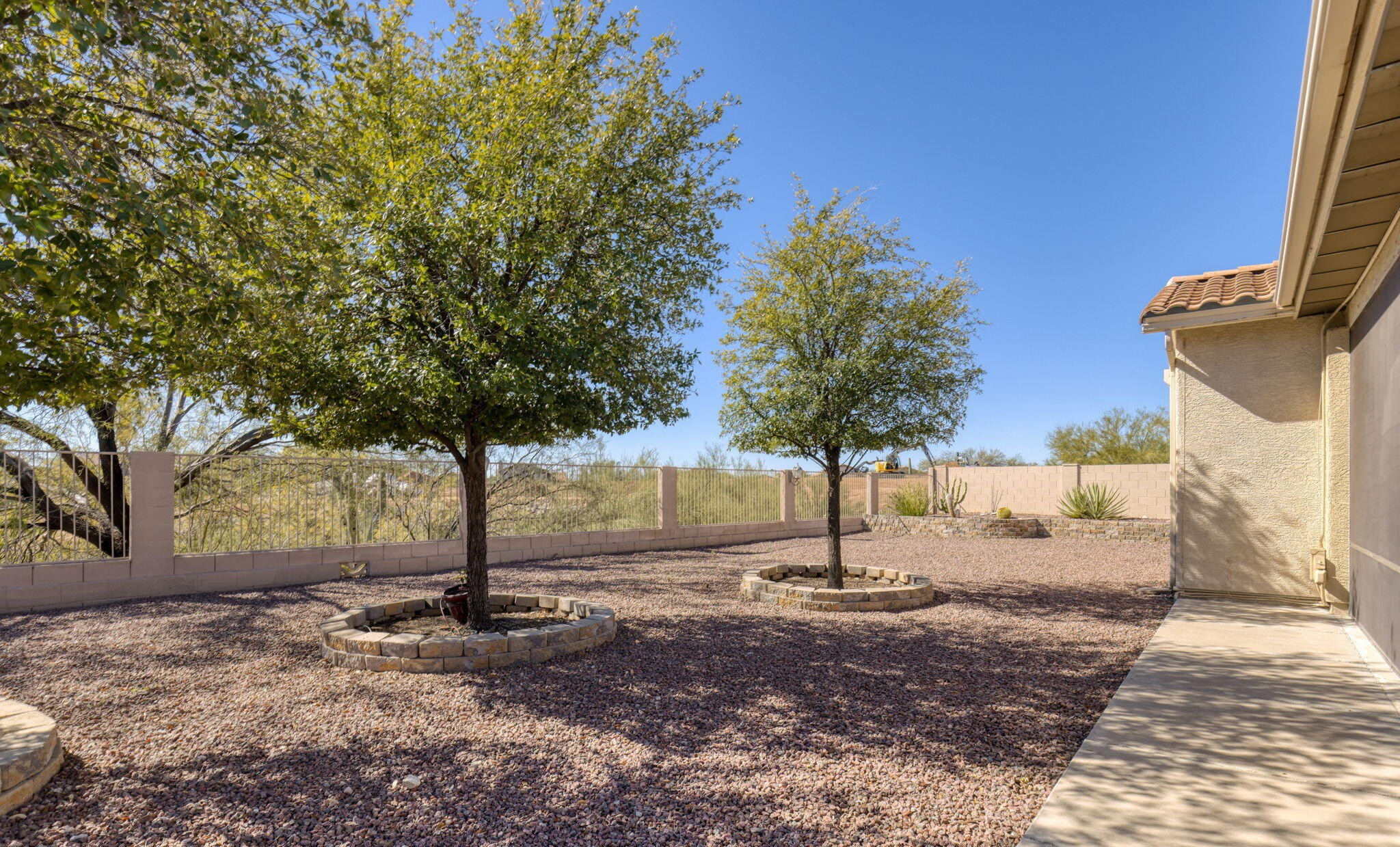  33 W Golden Spur Place, Tucson, AZ 85755 - 物件實景