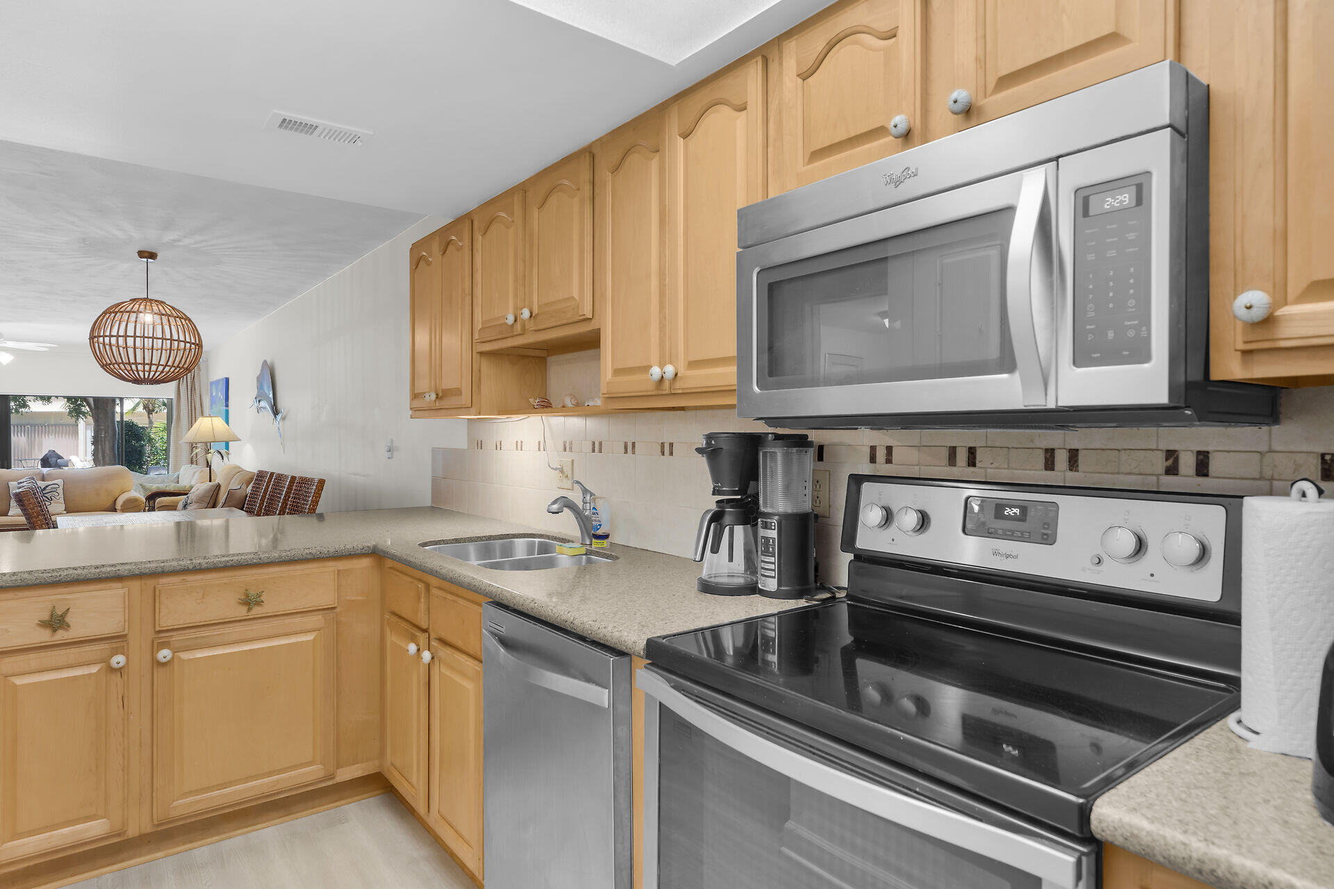 ISLAMORADA, Florida, 33036, United States, 2 Bedrooms Bedrooms, ,2 BathroomsBathrooms,Residential,For Sale,1874180