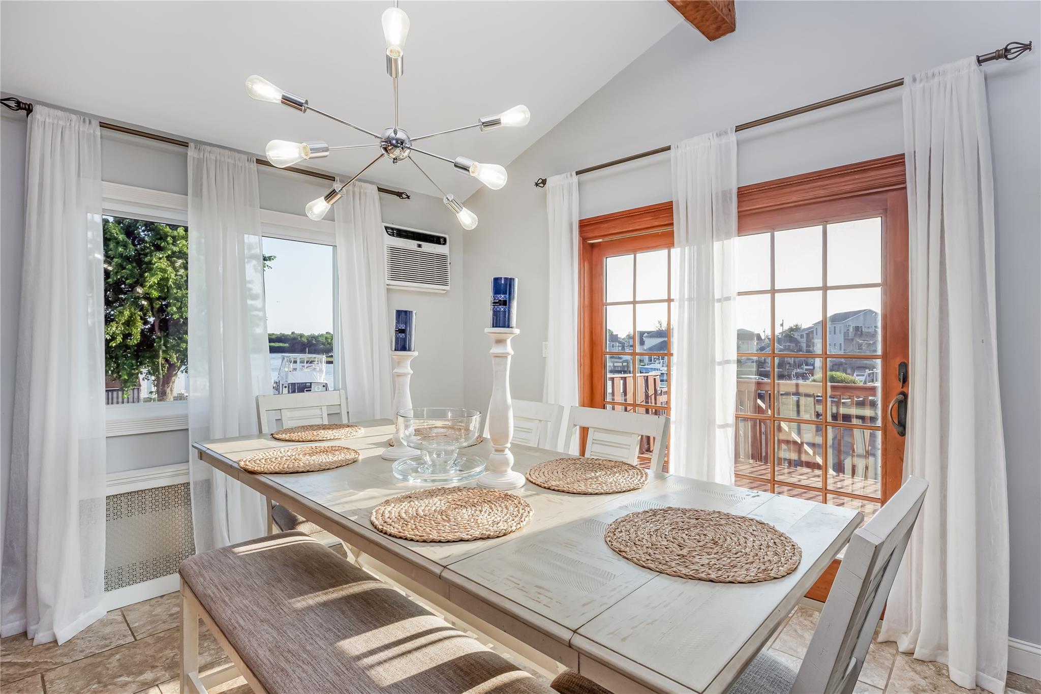 Lindenhurst, New York, 11757, United States, 3 Bedrooms Bedrooms, ,3 BathroomsBathrooms,Residential,For Sale,1915812