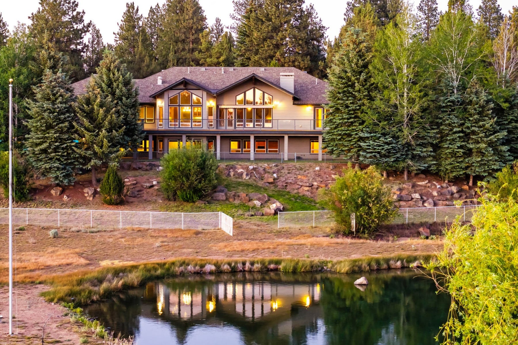  21955 Rickard Road Bend, OR 97702 - 物件實景