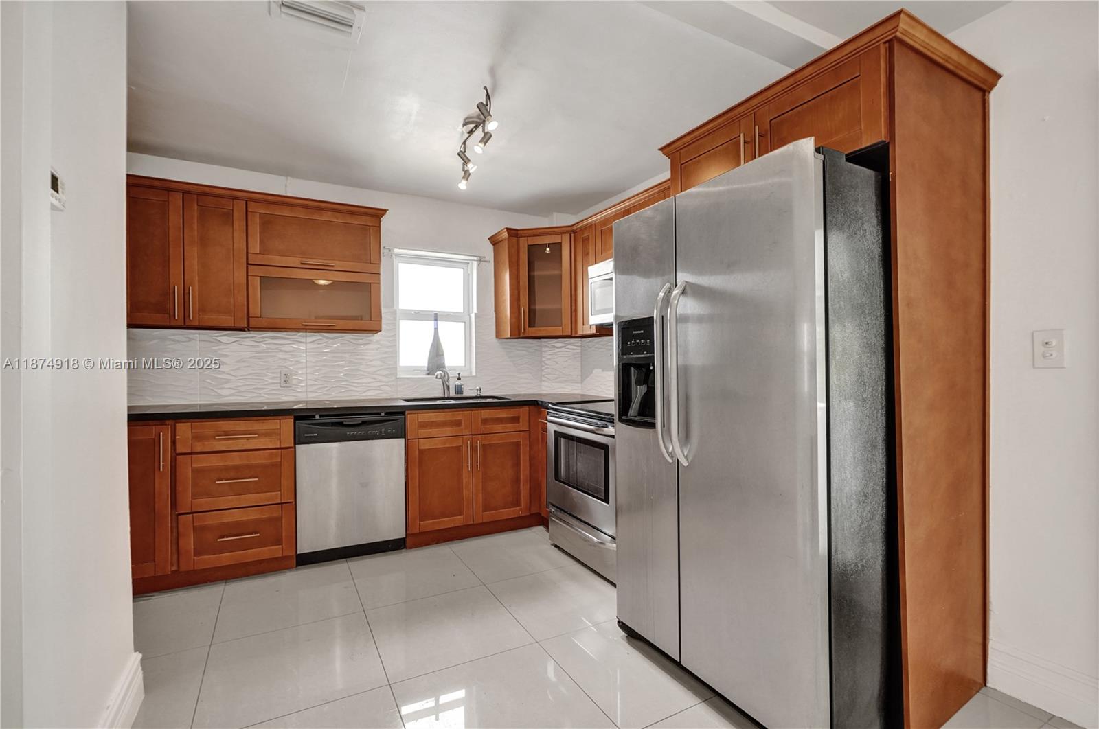 Miami, Florida, 33138, United States, 3 Bedrooms Bedrooms, ,2 BathroomsBathrooms,Residential,For Sale,1947884