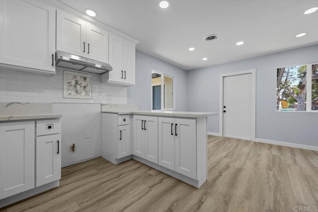 Santee, California, 92071, United States, 3 Bedrooms Bedrooms, ,2 BathroomsBathrooms,Residential,For Sale,1925714