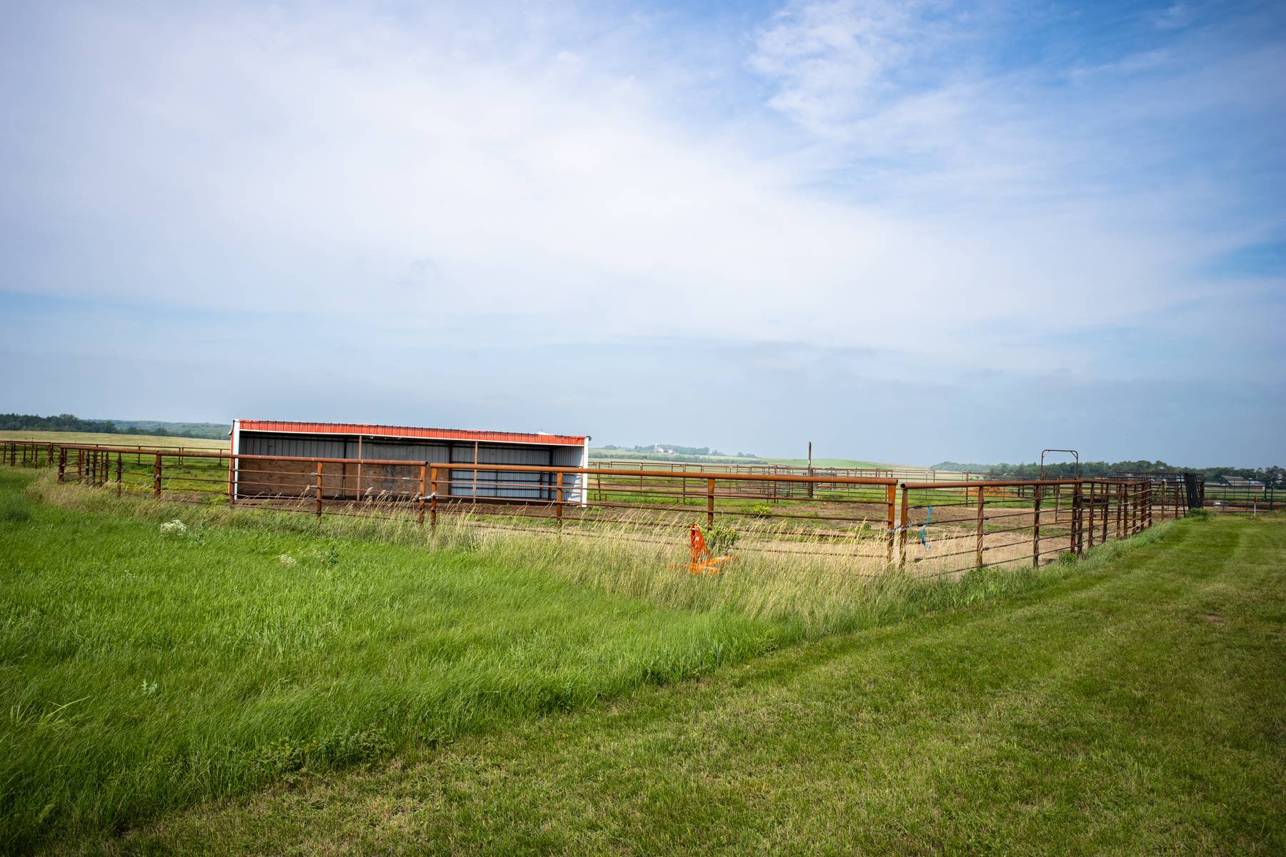 Avon, South Dakota, 57315, United States, 3 Bedrooms Bedrooms, ,3 BathroomsBathrooms,Residential,For Sale,1943901