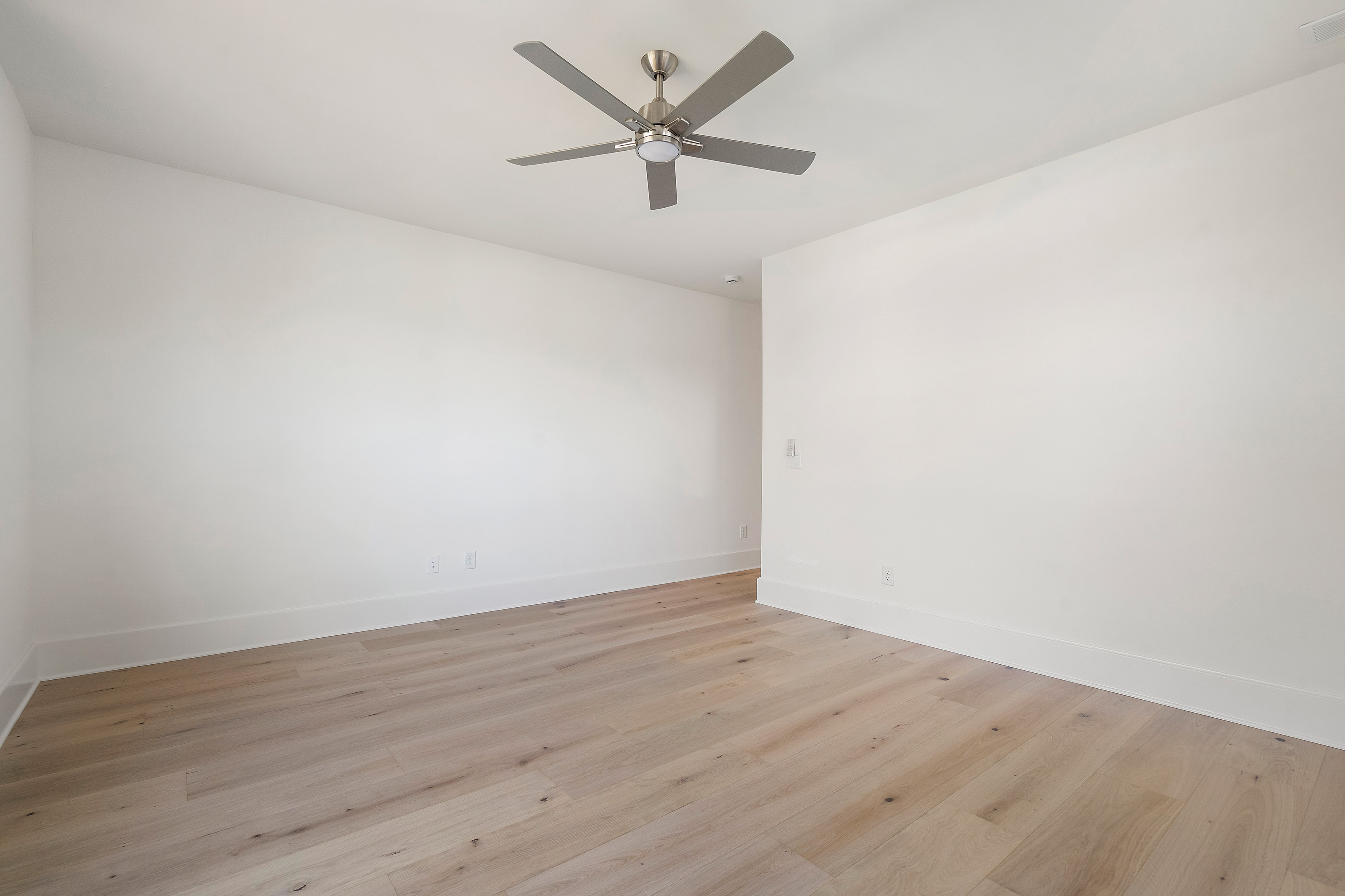  Exceptional New Home Located in Sought-After Communities in Downtown Alpharetta - 物件實景