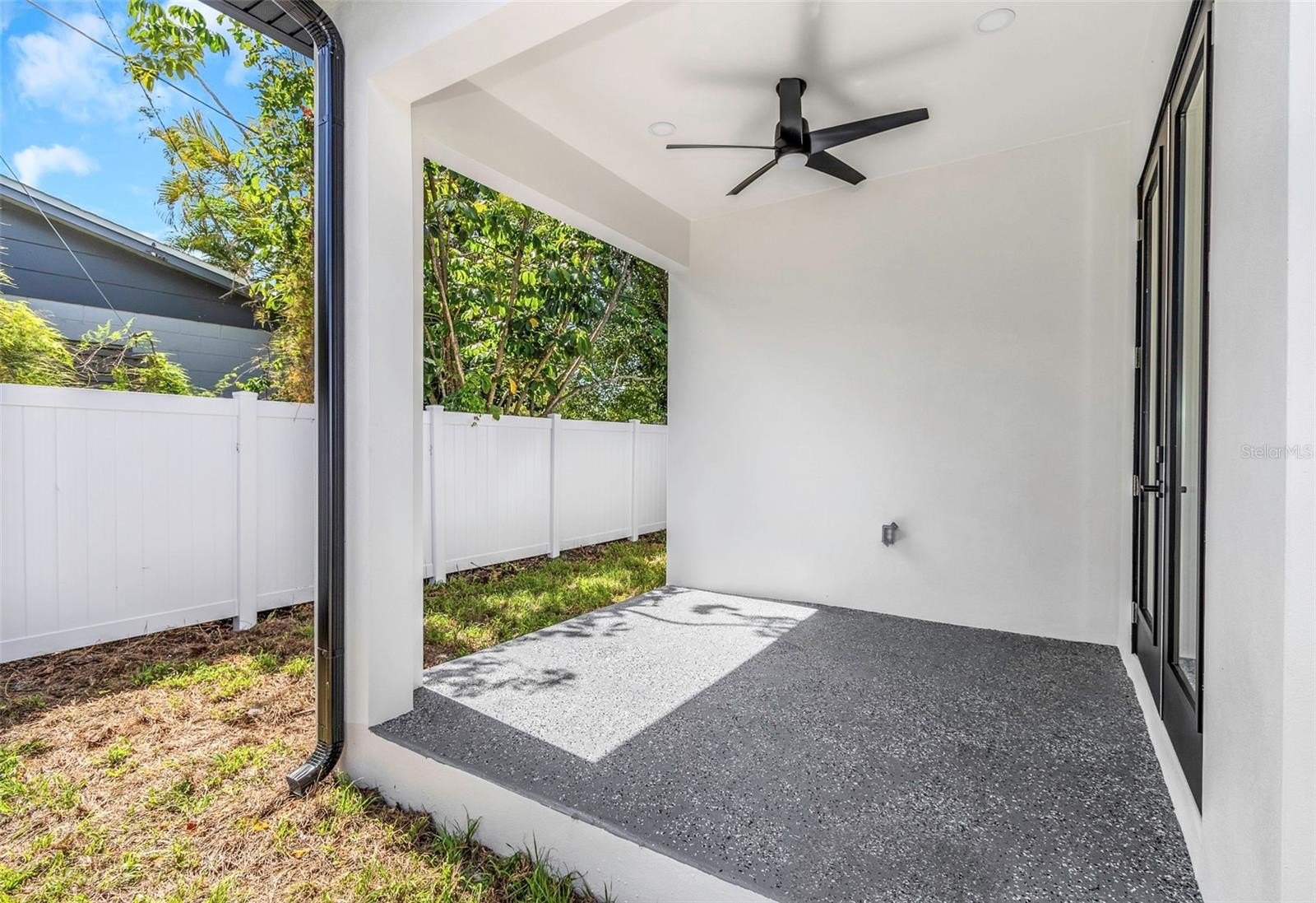 ST PETERSBURG, Florida, 33714, United States, 4 Bedrooms Bedrooms, ,3 BathroomsBathrooms,Residential,For Sale,2022051