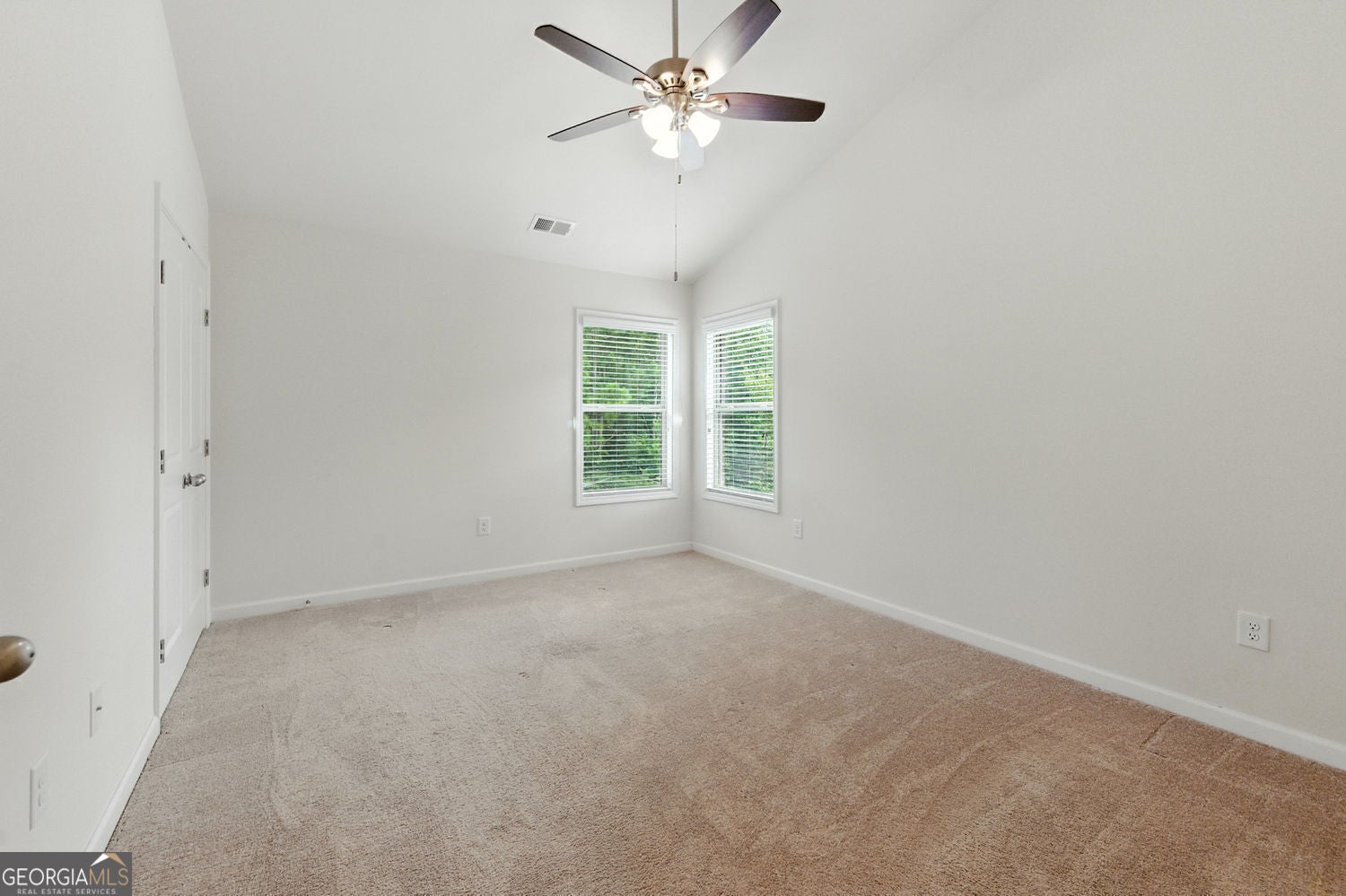 Suwanee, Georgia, 30024, United States, 5 Bedrooms Bedrooms, ,3 BathroomsBathrooms,Residential,For Sale,1867941