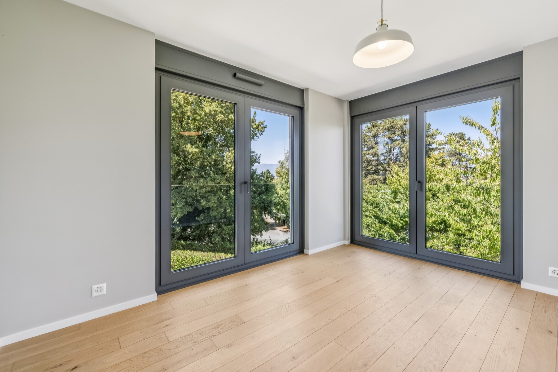  Anières  Elegant contemporary villa with exceptional amenities - 物件實景