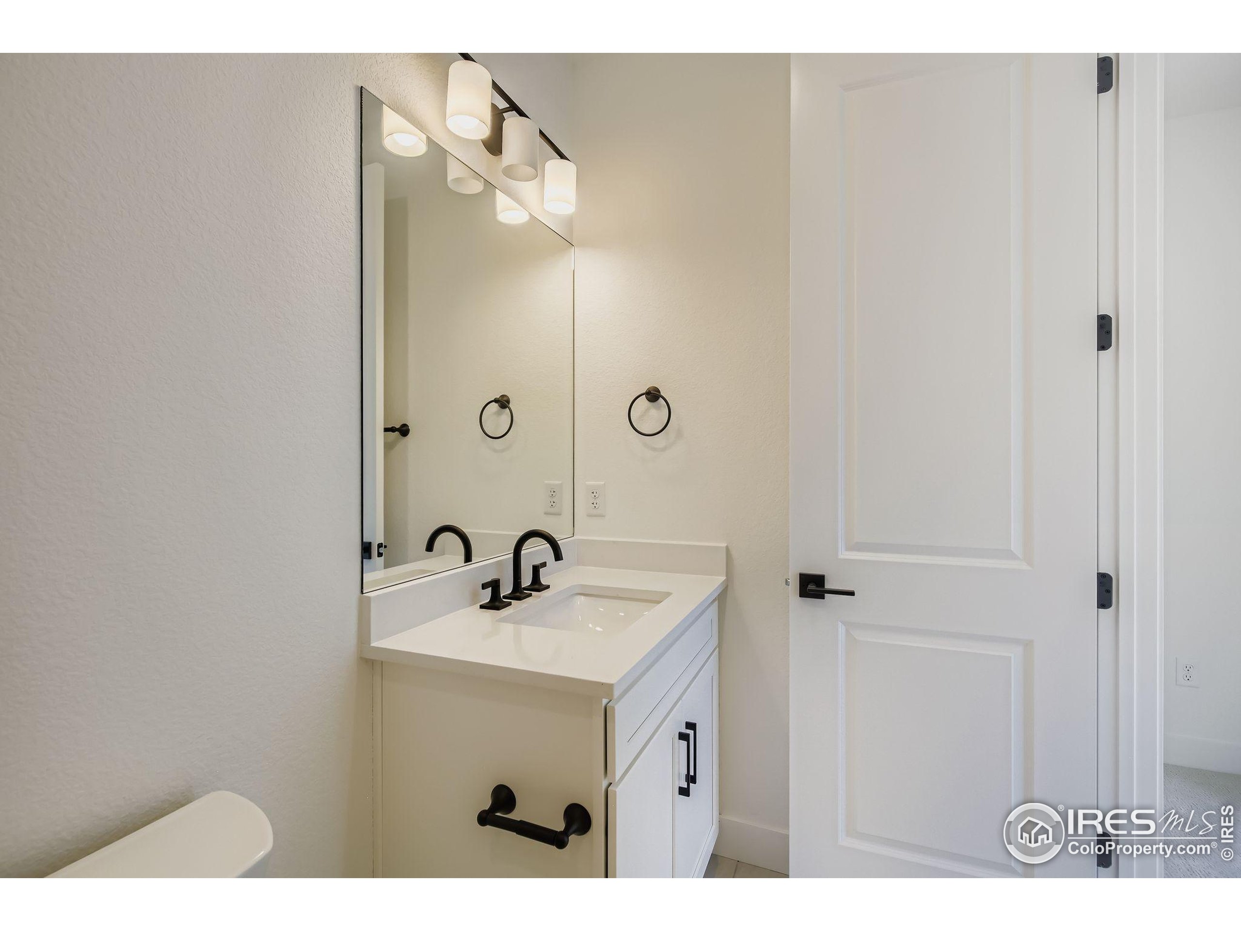 Loveland, Colorado, 80538, United States, 5 Bedrooms Bedrooms, ,6 BathroomsBathrooms,Residential,For Sale,1913101