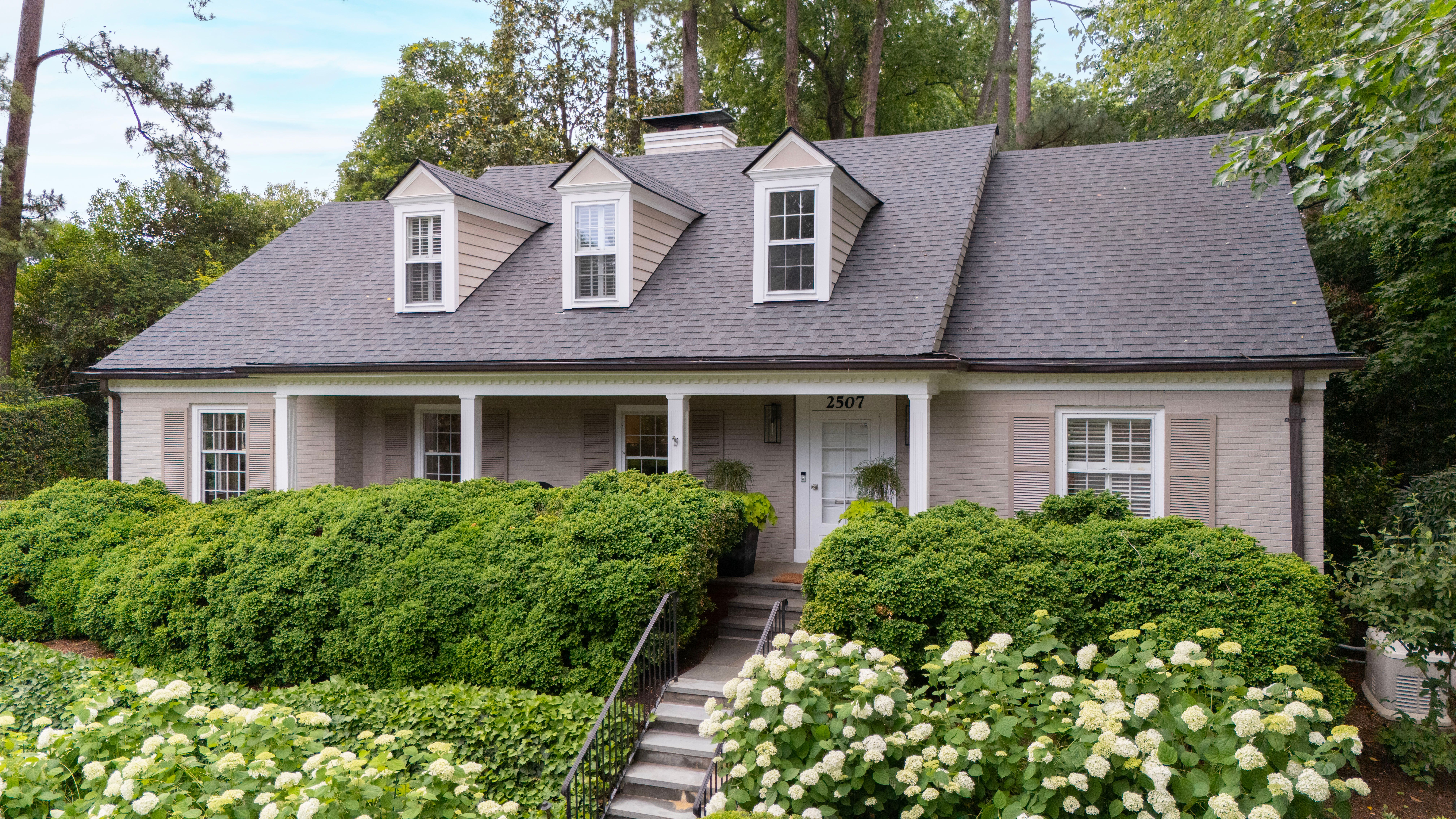  2507 Sanderson Drive, Raleigh, NC 27608 - 物件實景