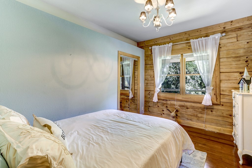 Hayesville, North Carolina, 28904, United States, 3 Bedrooms Bedrooms, ,5 BathroomsBathrooms,Residential,For Sale,1931942