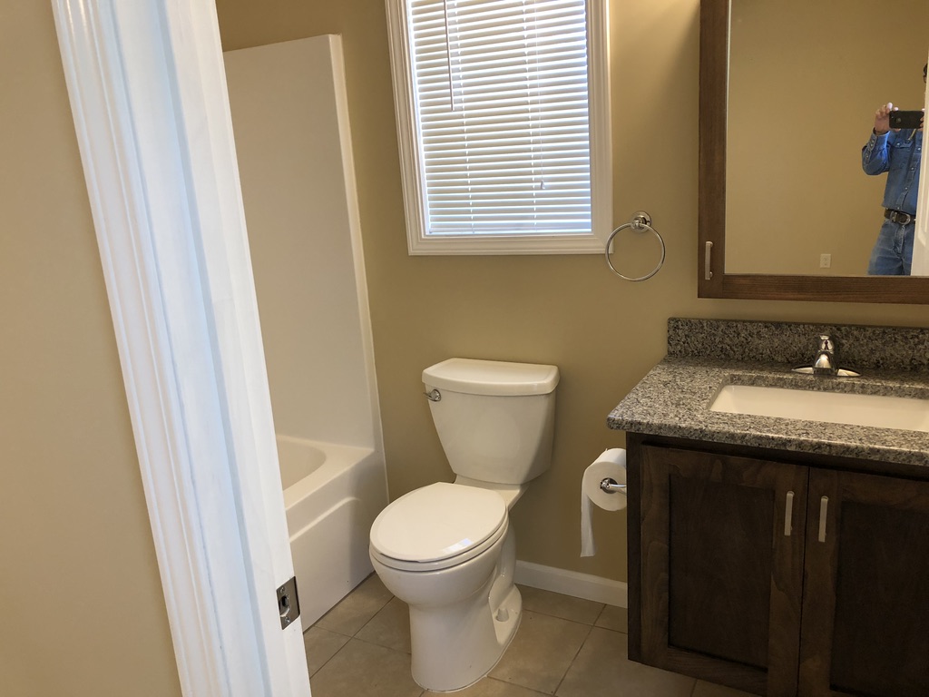 Longville, Louisiana, 70652, United States, 21 Bedrooms Bedrooms, ,16 BathroomsBathrooms,Residential,For Sale,1980449