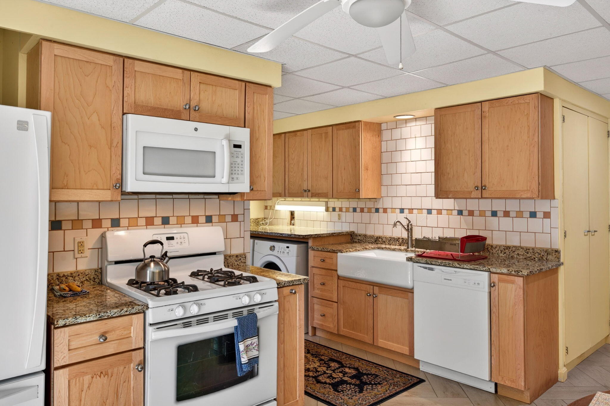  73 County Road - 物件實景