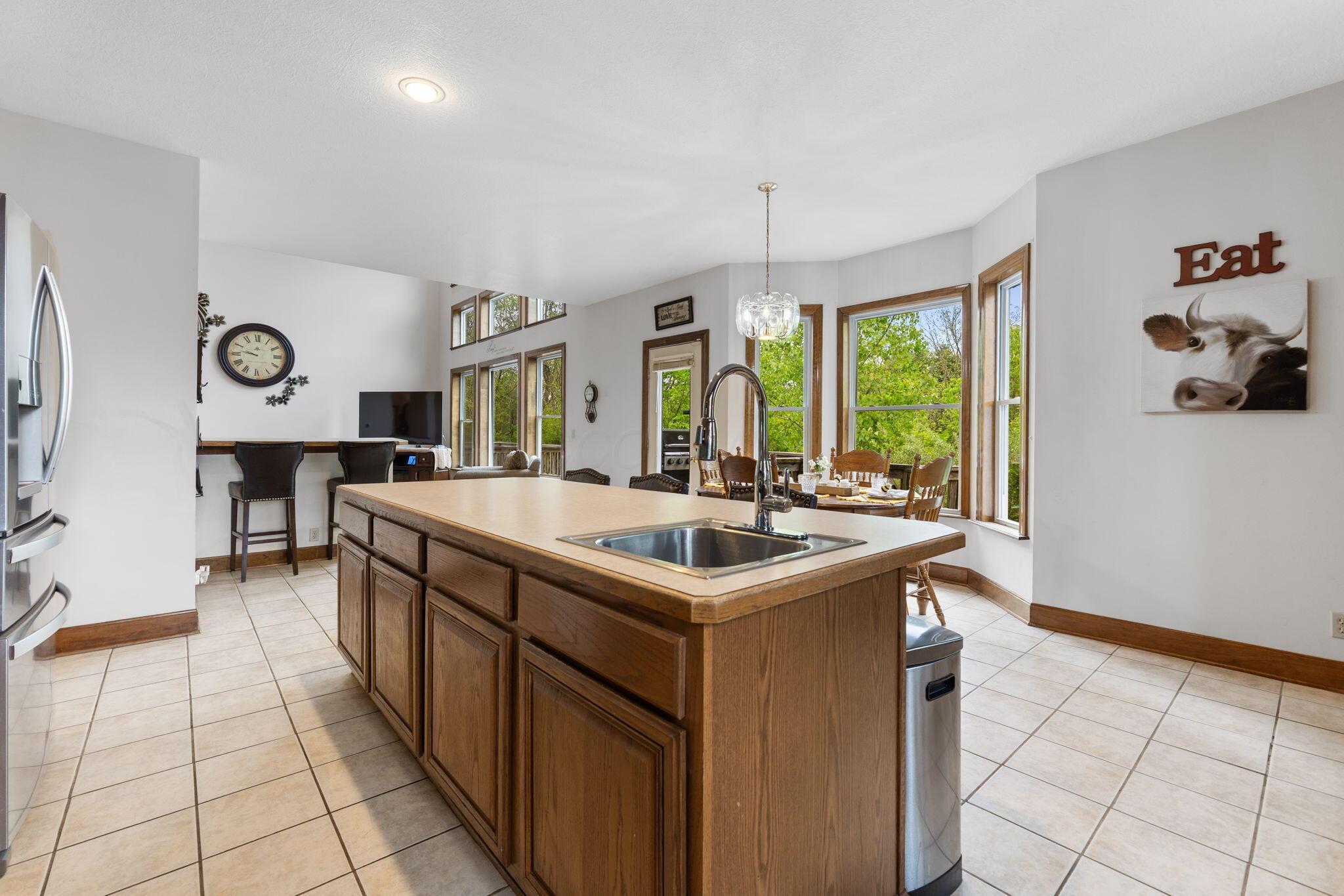 Johnstown, Ohio, 43031, United States, 6 Bedrooms Bedrooms, ,6 BathroomsBathrooms,Residential,For Sale,1840218