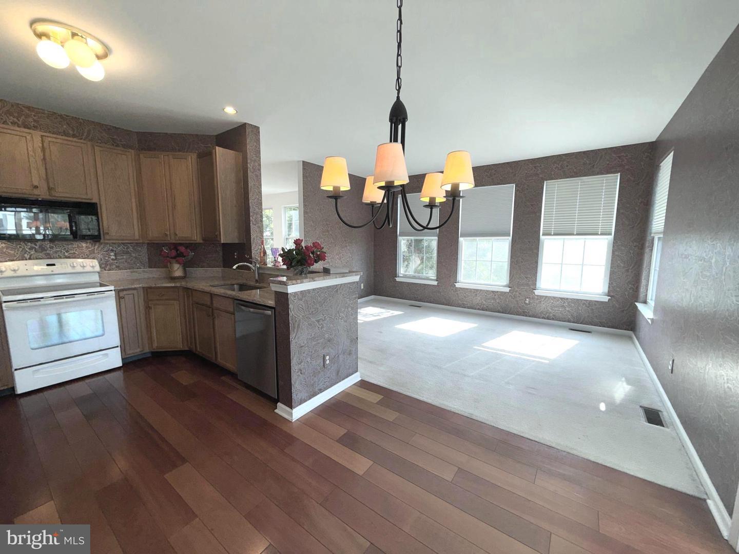 Glen Mills, Pennsylvania, 19342, United States, 3 Bedrooms Bedrooms, ,3 BathroomsBathrooms,Residential,For Sale,2043600