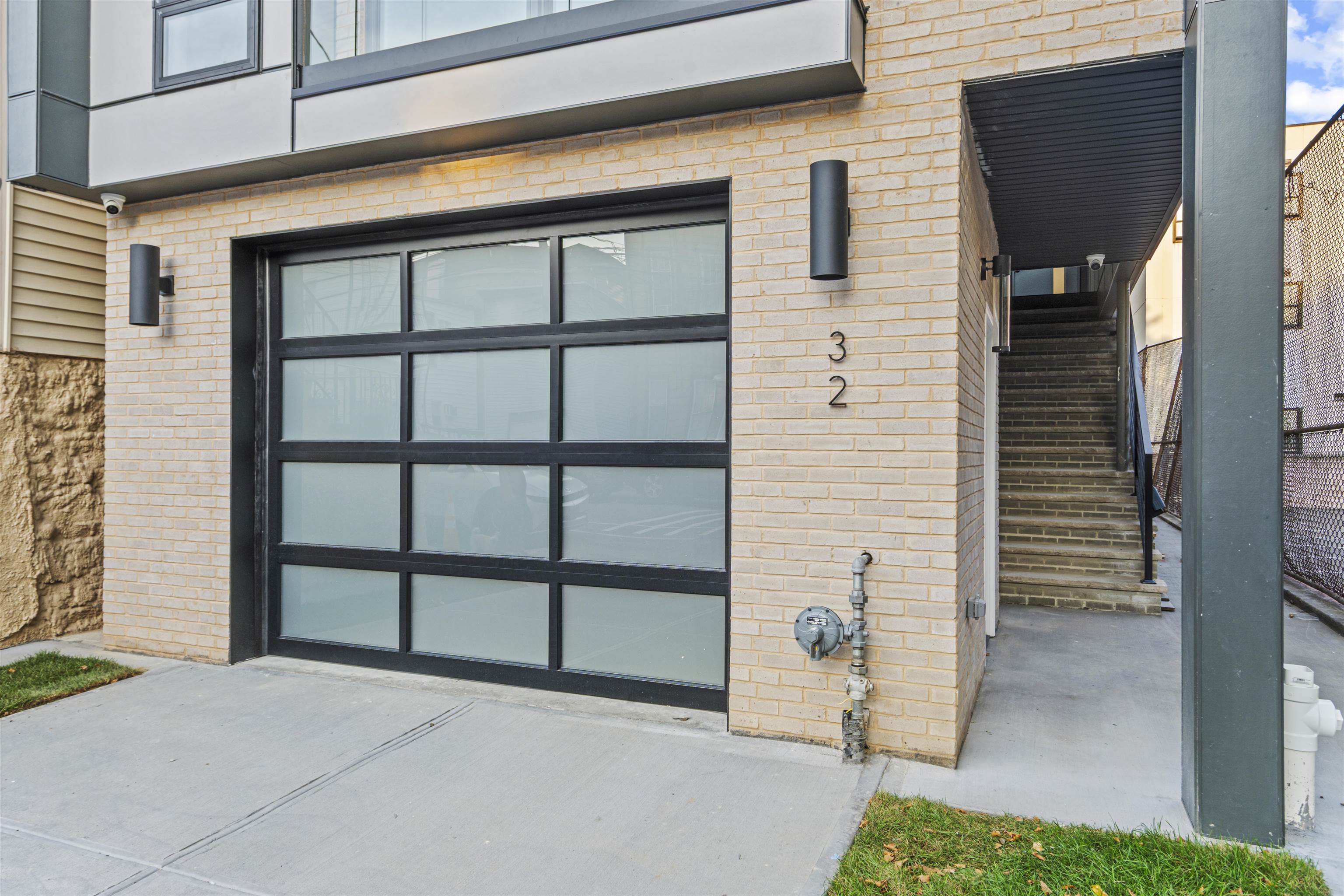 Jersey City, New Jersey, 07307, United States, 3 Bedrooms Bedrooms, ,3 BathroomsBathrooms,Residential,For Sale,2001766