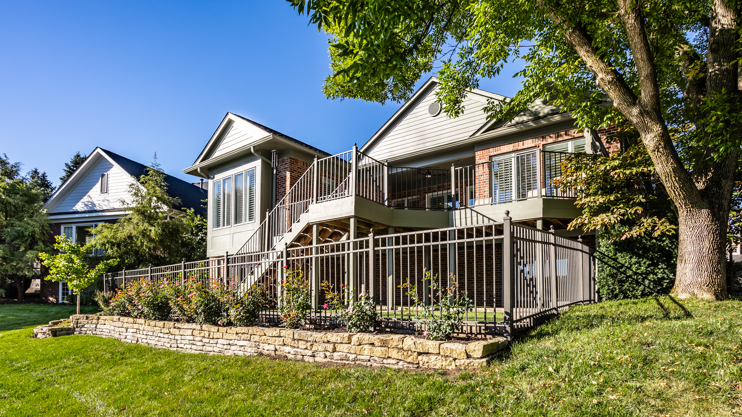 Exquisite 5 Bedroom Home with Water View in Desirable Gated Community - 物件實景