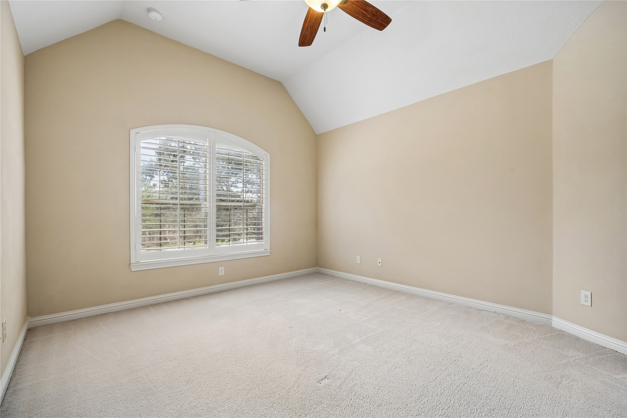  4506 Beacon View Court - 物件實景
