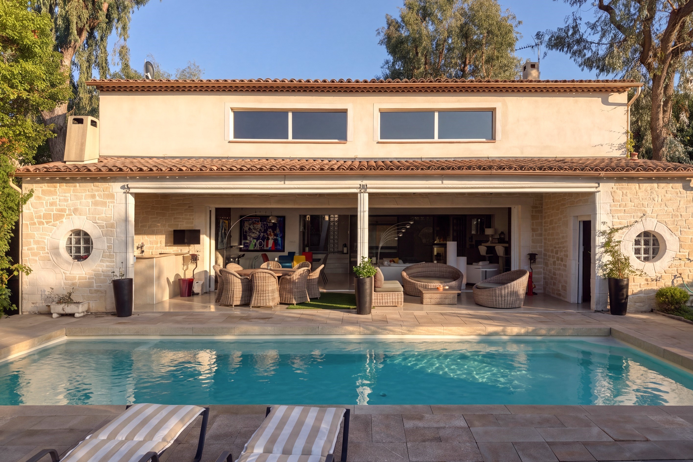  Cannes Croix des Gardes, 208 sqm three bedroom villa with pool and independent … - 物件實景