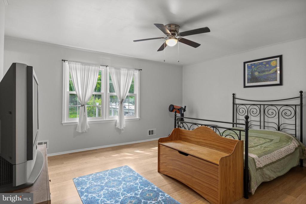 Jackson, New Jersey, 08527, United States, 3 Bedrooms Bedrooms, ,3 BathroomsBathrooms,Residential,For Sale,1916215