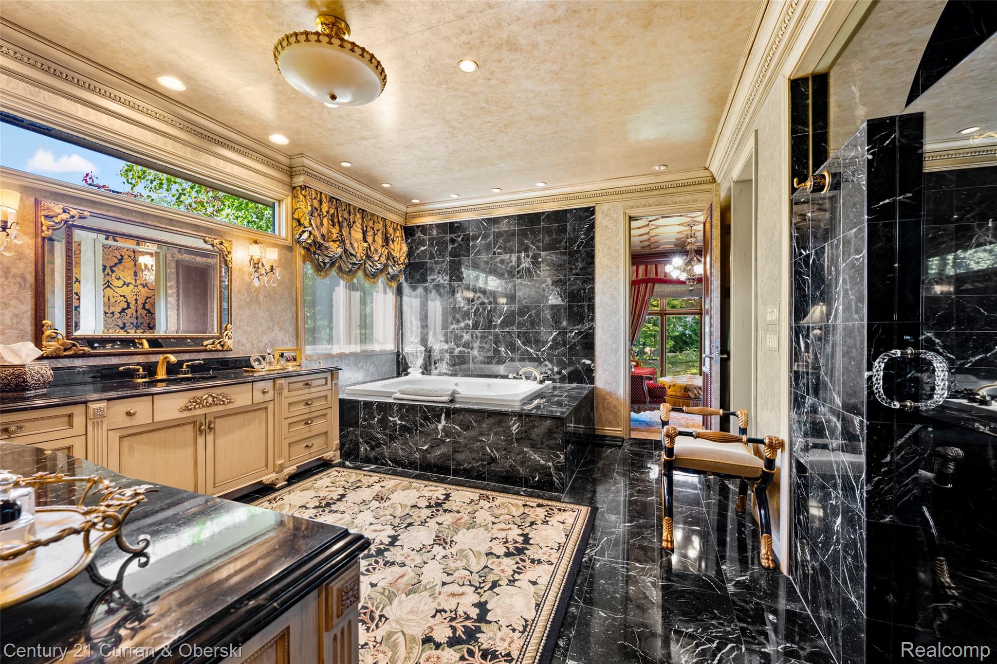 Dearborn, Michigan, 48124, United States, 4 Bedrooms Bedrooms, ,4 BathroomsBathrooms,Residential,For Sale,1983815