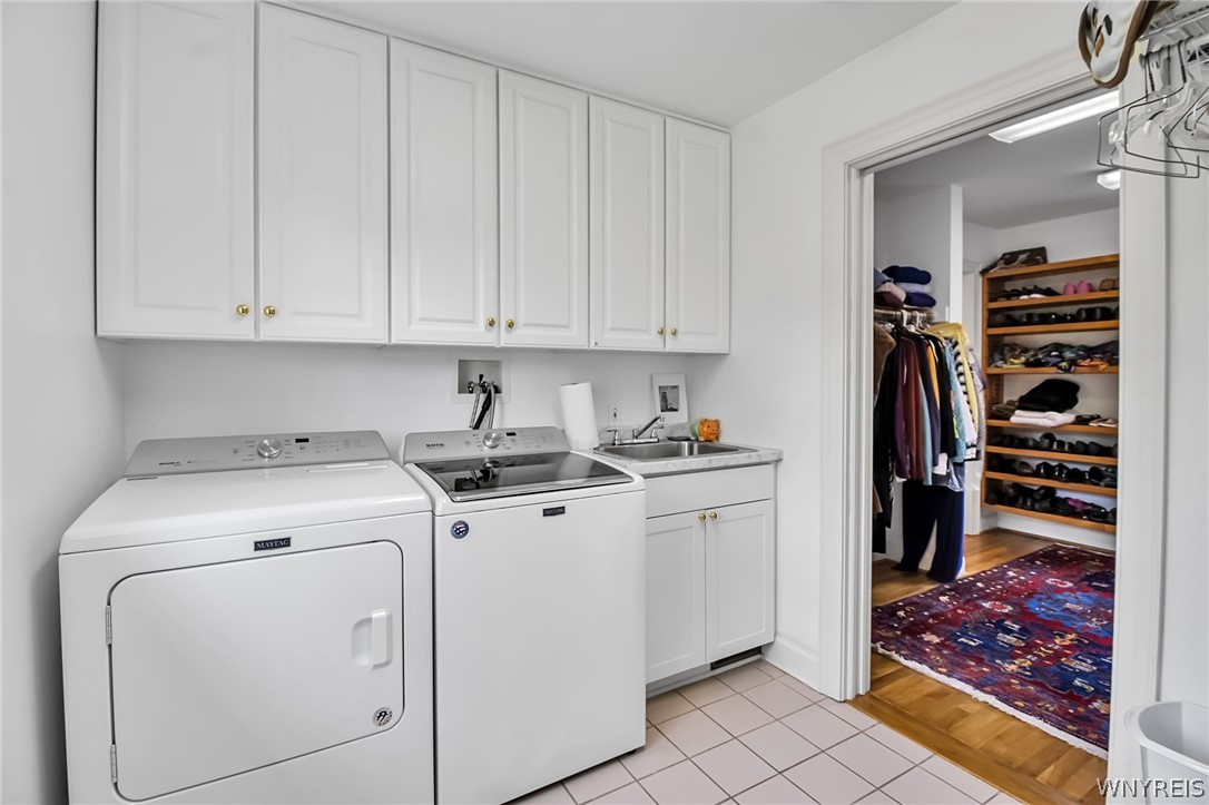 Amherst, New York, 14221, United States, 4 Bedrooms Bedrooms, ,3 BathroomsBathrooms,Residential,For Sale,2048049
