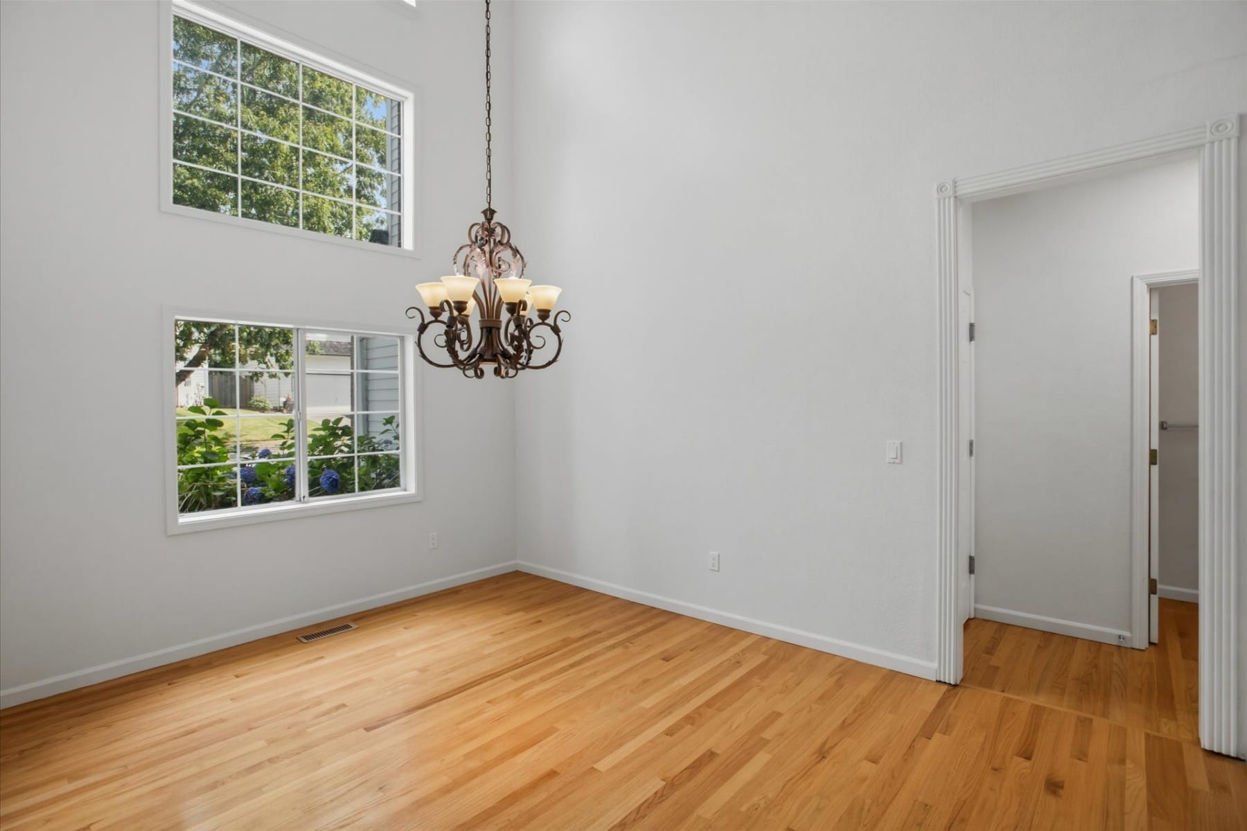 5904 BAY POINT DR Lake Oswego, OR 97035 - 物件實景