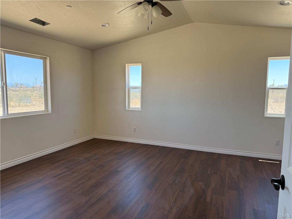 Phelan, California, 92371, United States, 4 Bedrooms Bedrooms, ,2 BathroomsBathrooms,Residential,For Sale,1935526