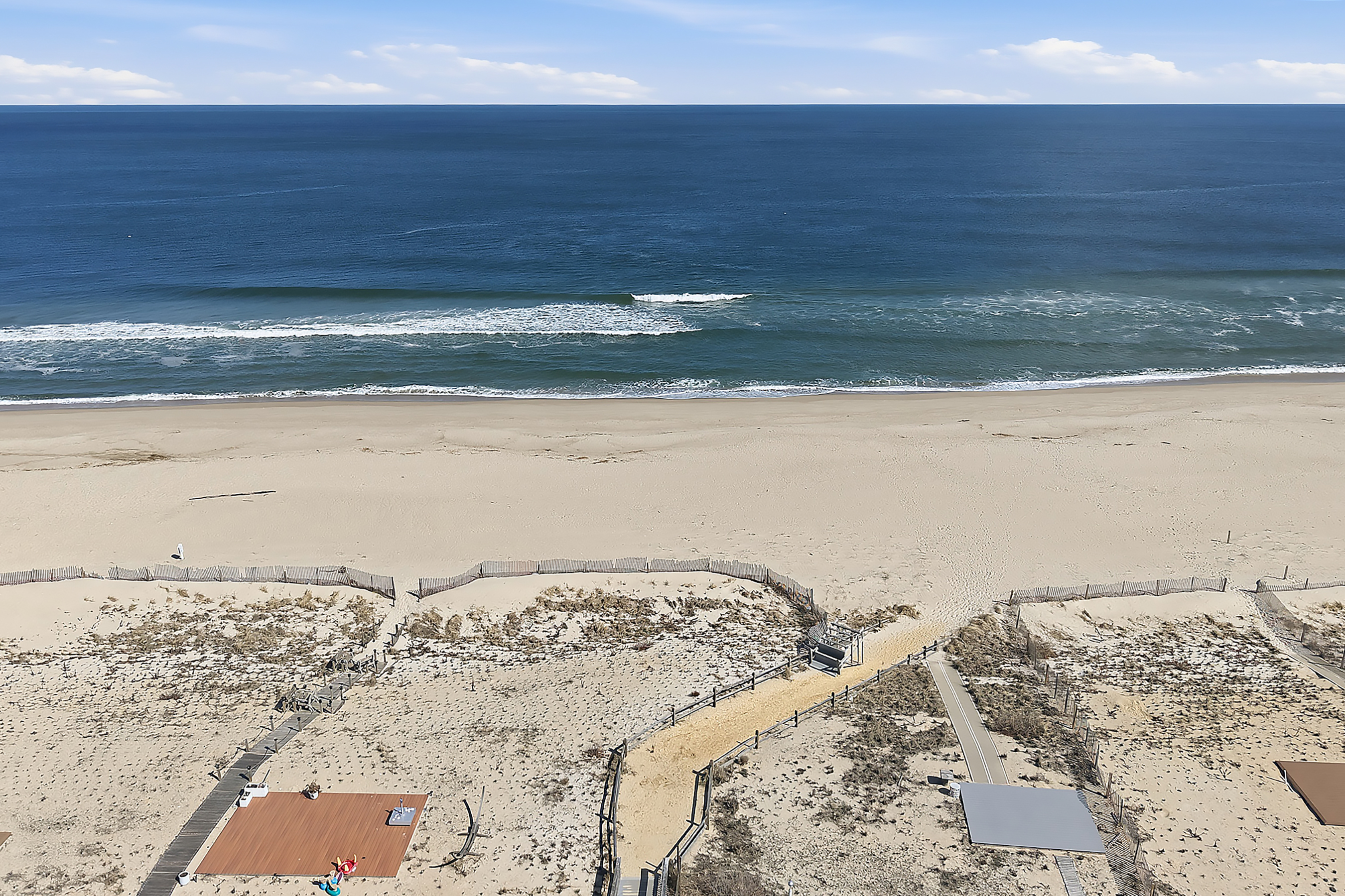  Spacious Shore Colonial in Bay Head Pointe - 物件實景