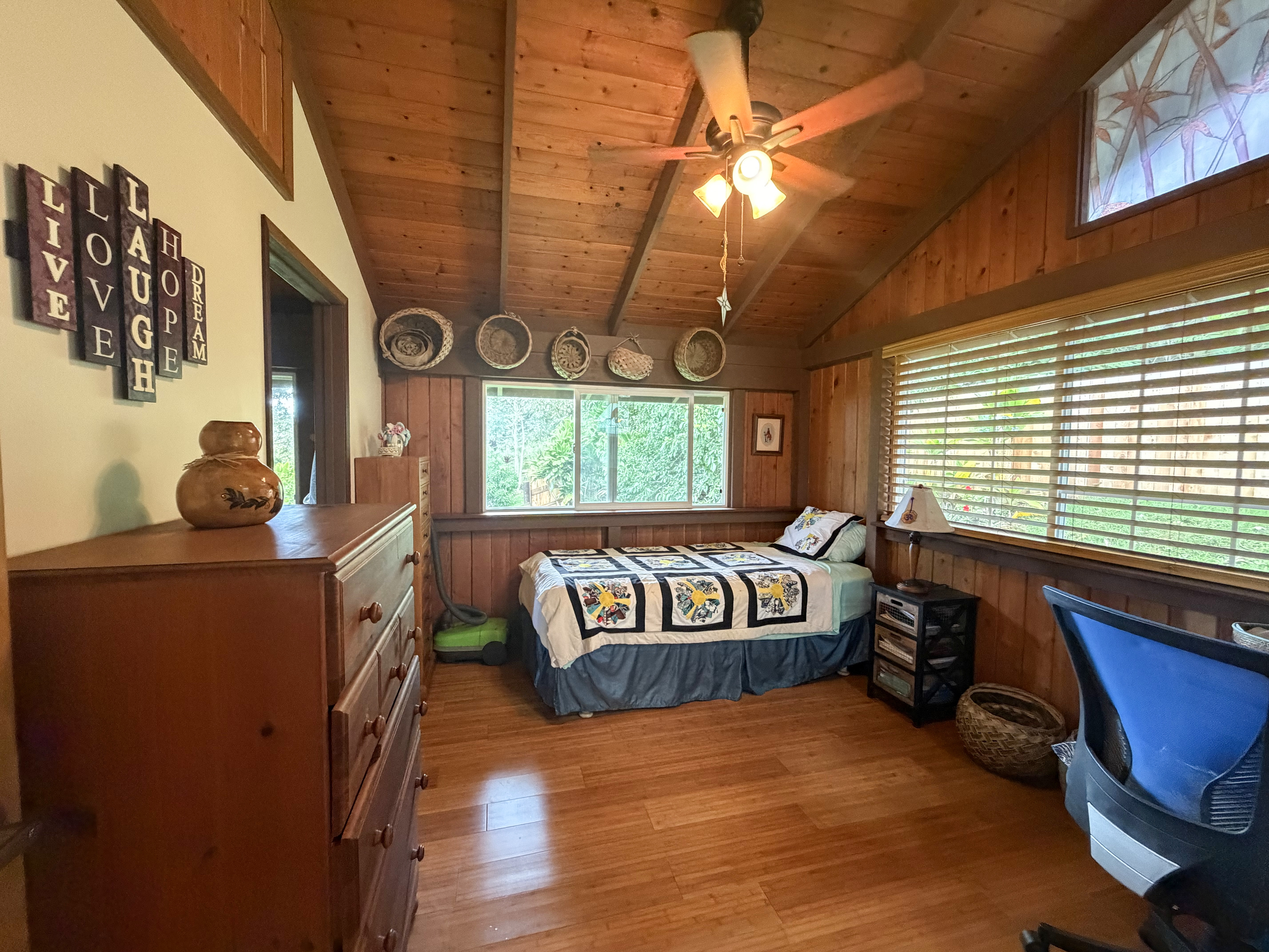 Honokaa, Hawaii, 96727, United States, 2 Bedrooms Bedrooms, ,1 BathroomBathrooms,Residential,For Sale,1992015