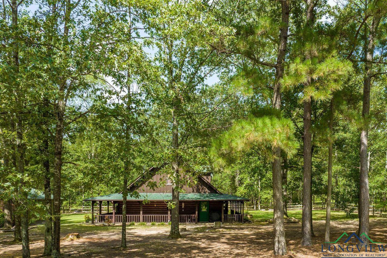 Marshall, Texas, 75672, United States, 3 Bedrooms Bedrooms, ,3 BathroomsBathrooms,Residential,For Sale,1906787