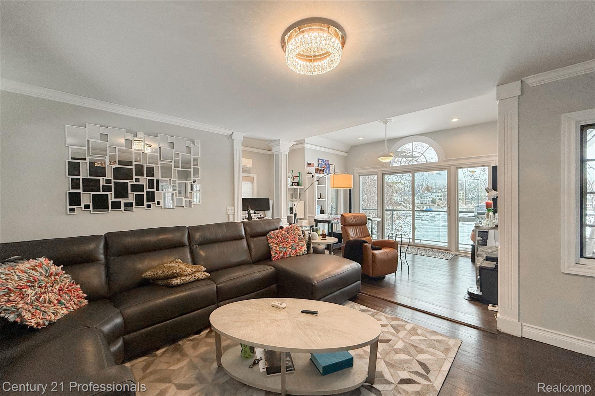 LakeOrion, Michigan, 48362, United States, 2 Bedrooms Bedrooms, ,2 BathroomsBathrooms,Residential,For Sale,2005398