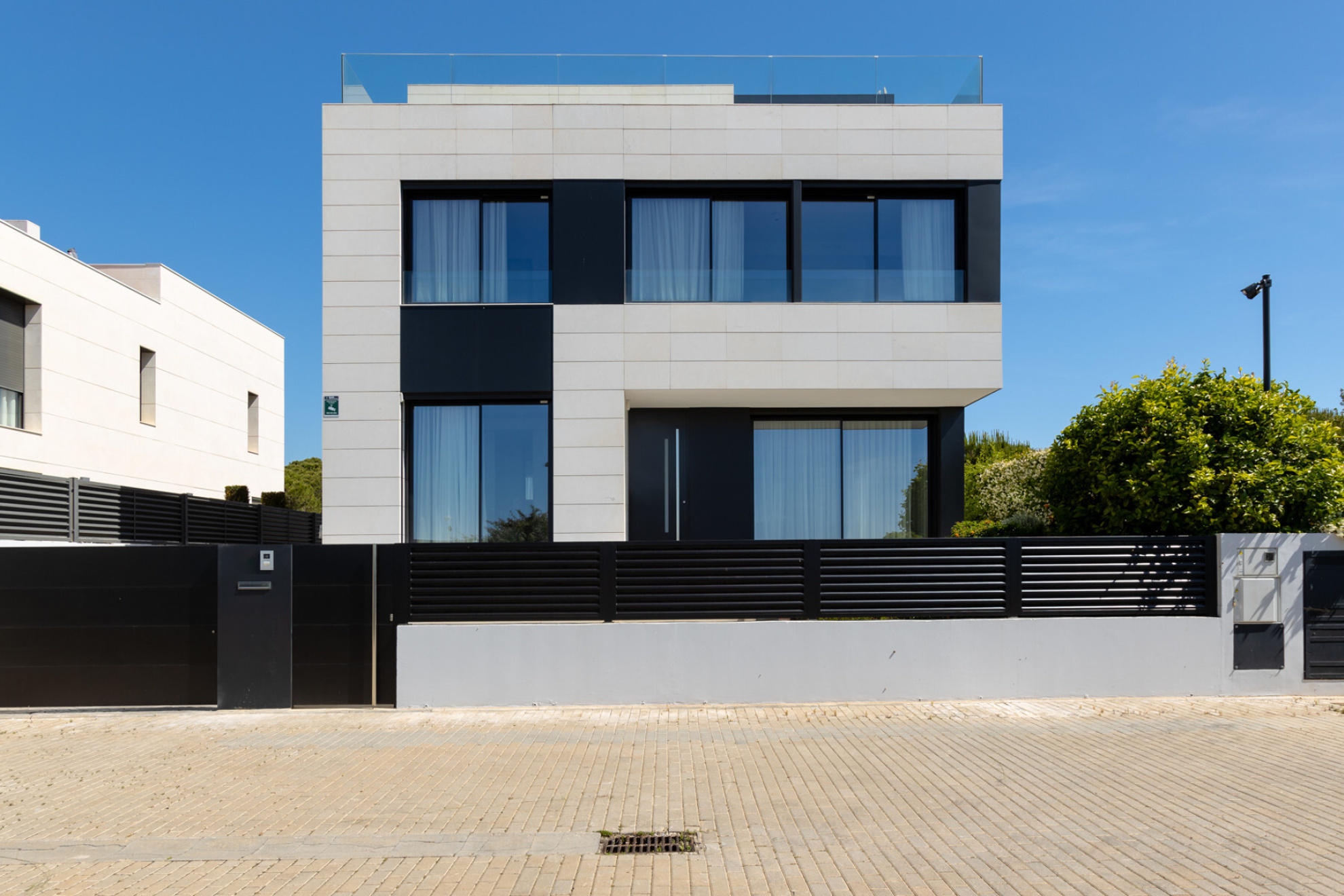  Exclusive contemporary style house, with sea views, in Montgat - 物件實景