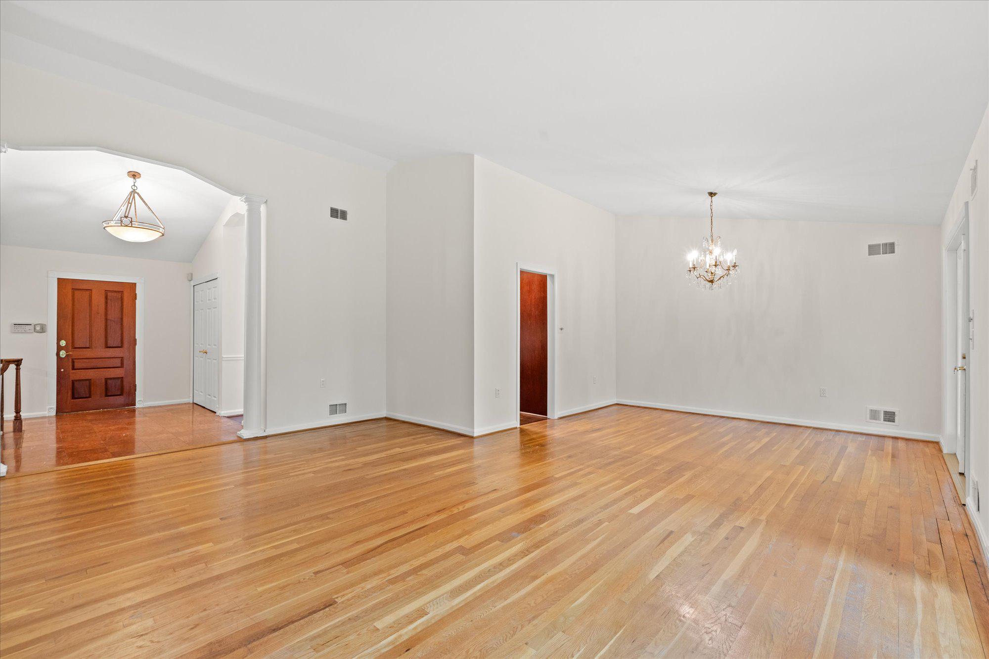  6212 Nethercombe Court, Mclean, VA, 22101 - 物件實景